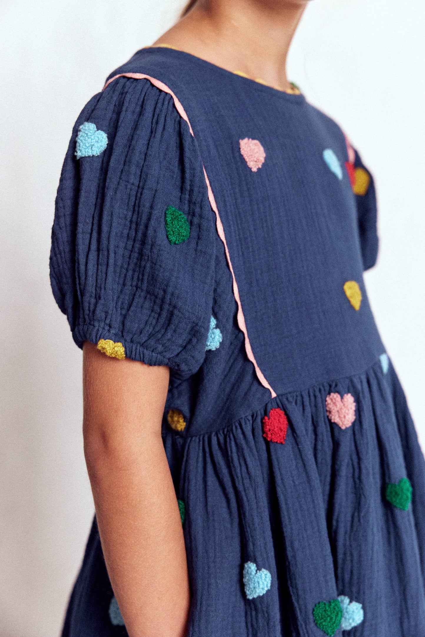 Doppeltuch-Kleid mit Puffärmeln-Steuerbordblau Herzen