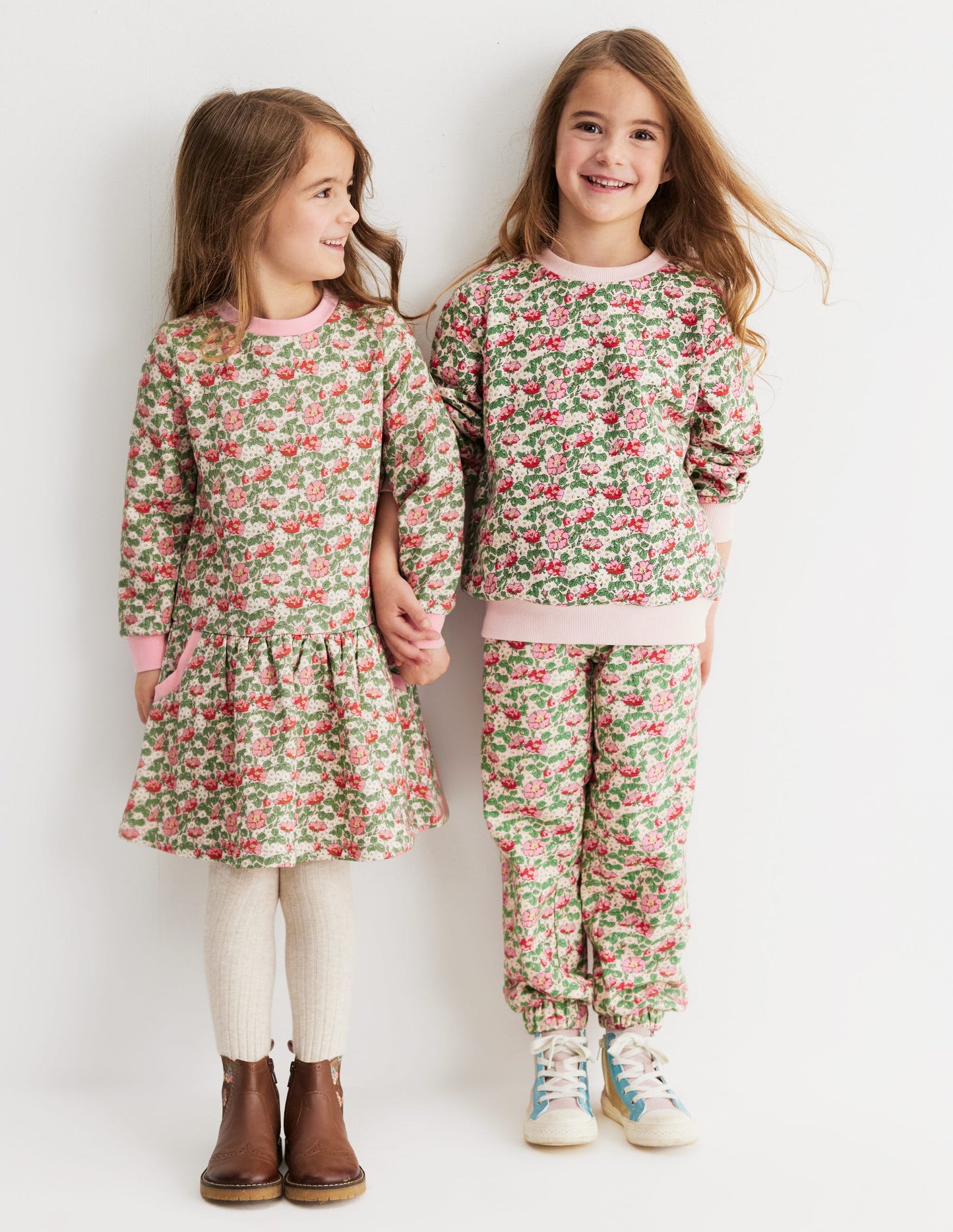 Bedruckte Jogginghose-Kreiderosa Wildrose