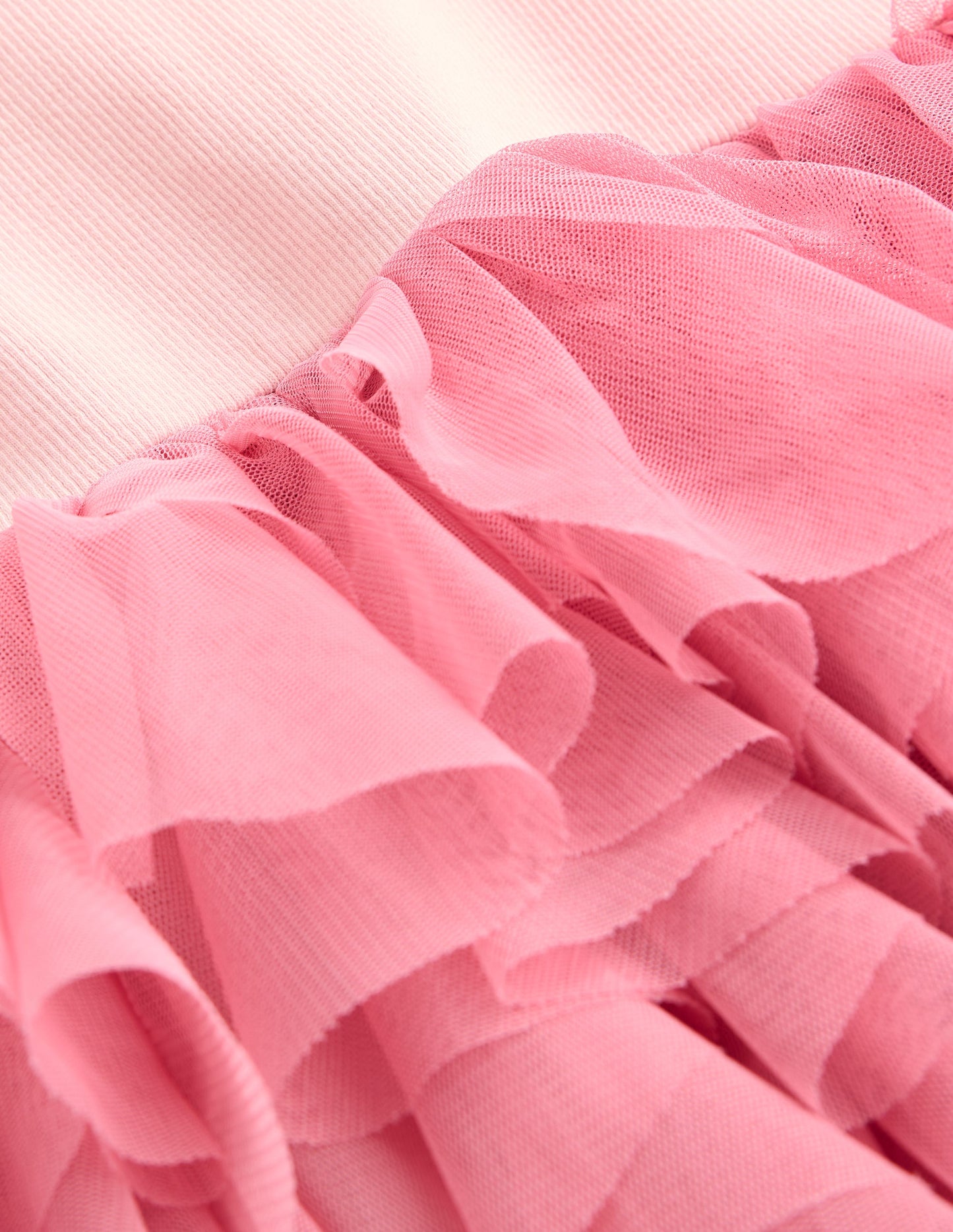 Kleid aus Jersey-Tüll-Mix-Kreiderosa