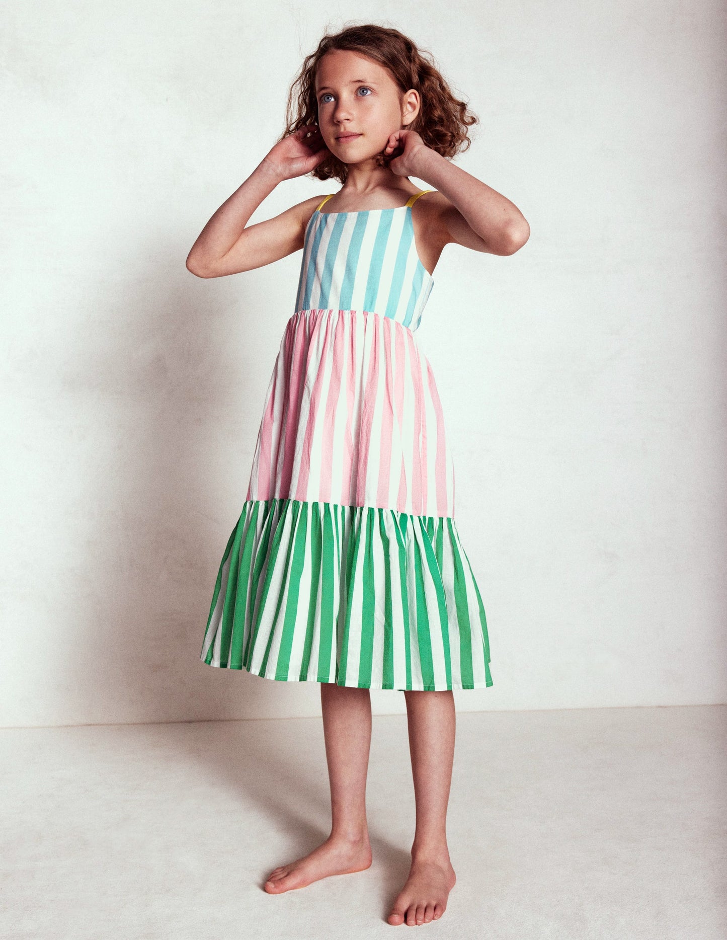 Robe Aurelia tournoyante à volants-Hotchpotch rouge