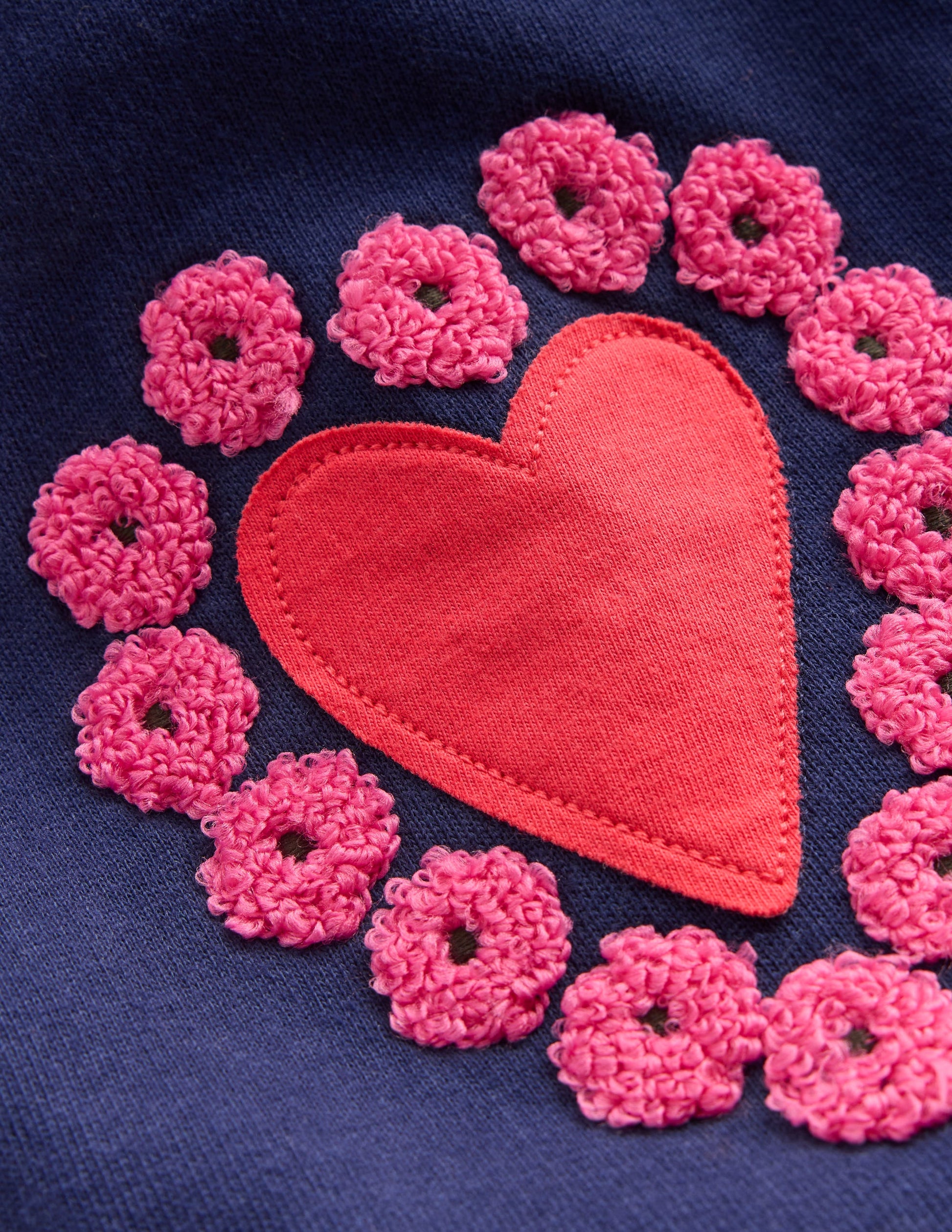 Bas de jogging Bobbie à appliqués-Cœurs bleu marine universitaire-3