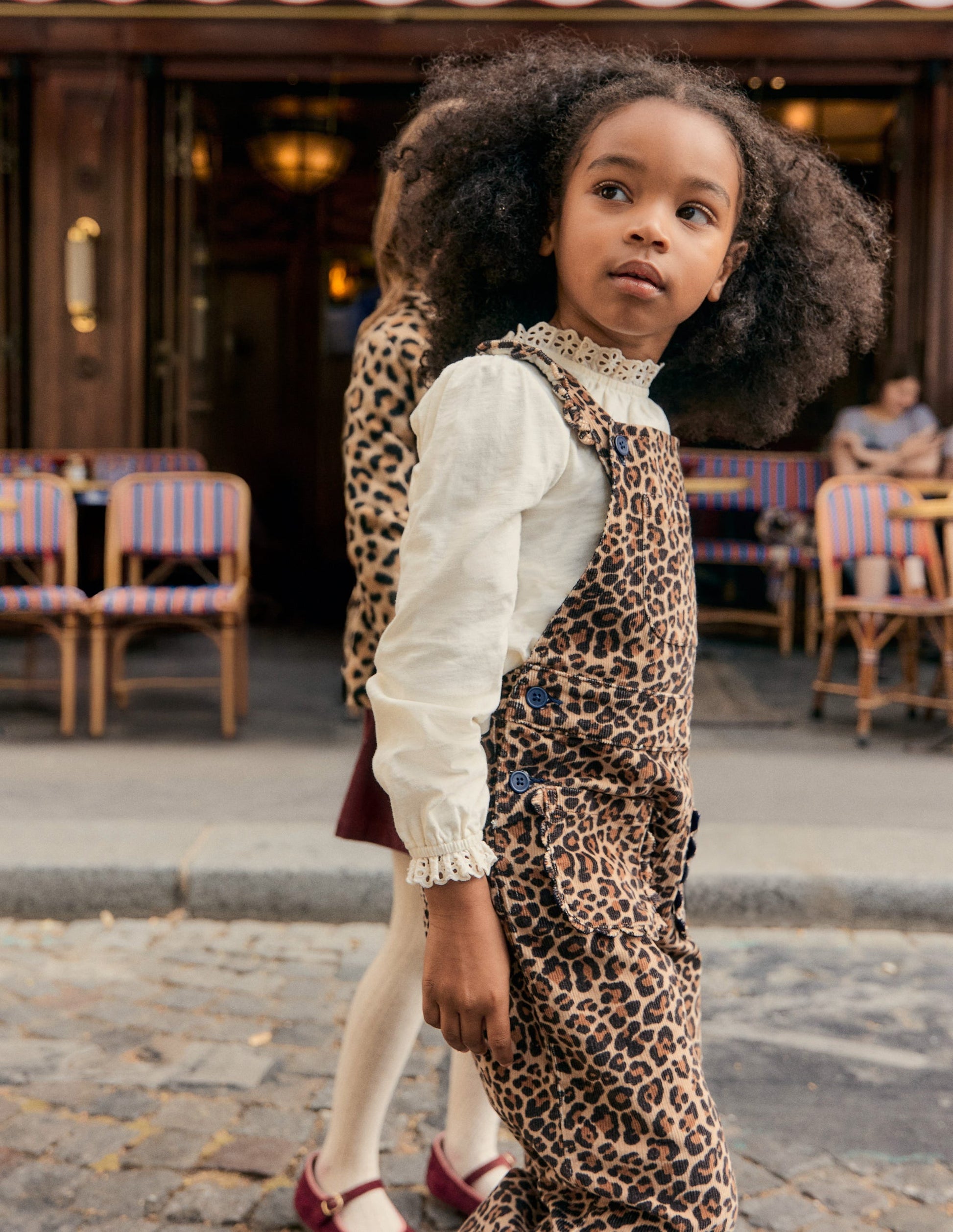 Latzhose mit Rüschen-Mohair, Leopardenmuster-1