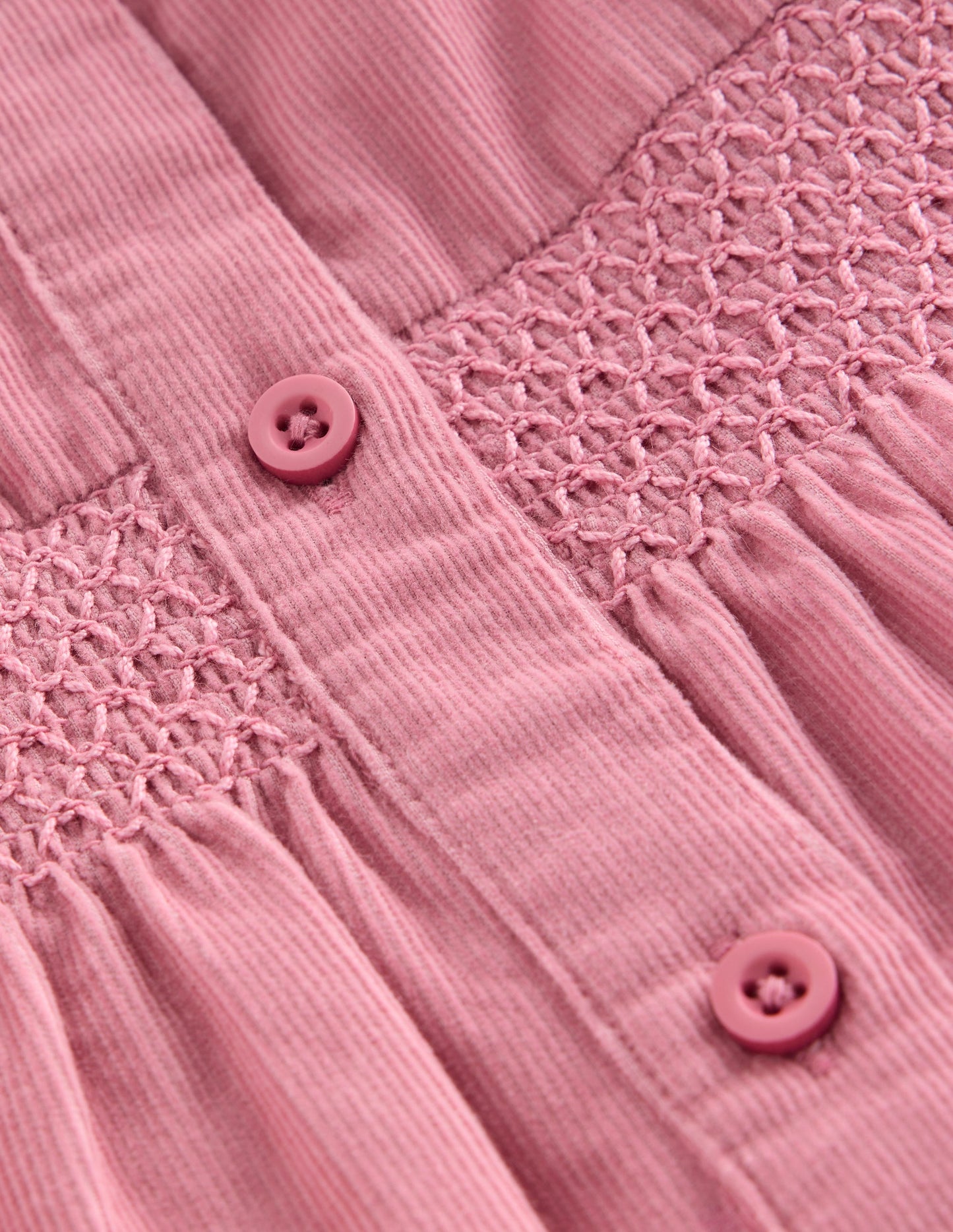 Gesmoktes Hemd mit Muschelsaum am Kragen-Rosa Cord