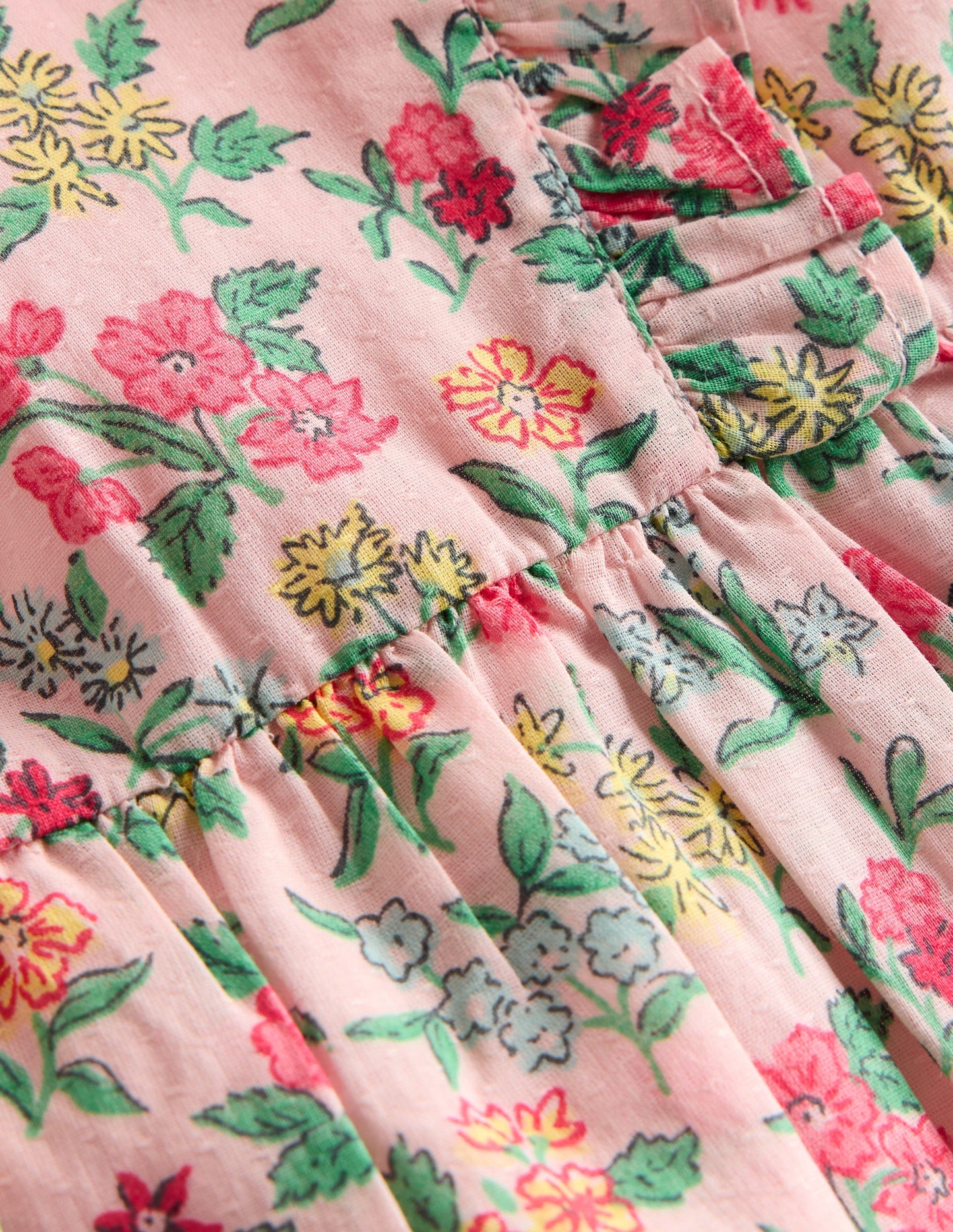 Schürzenkleid mit Rüschen-Kreiderosa Garten-Blümchen