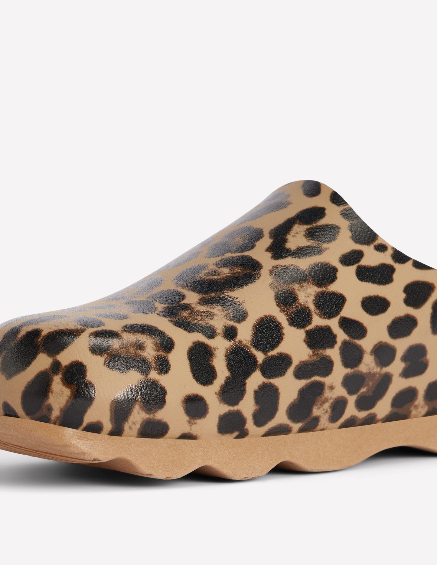 Lyla Clogs in Blockfarben-Mohair, Leopardenmuster