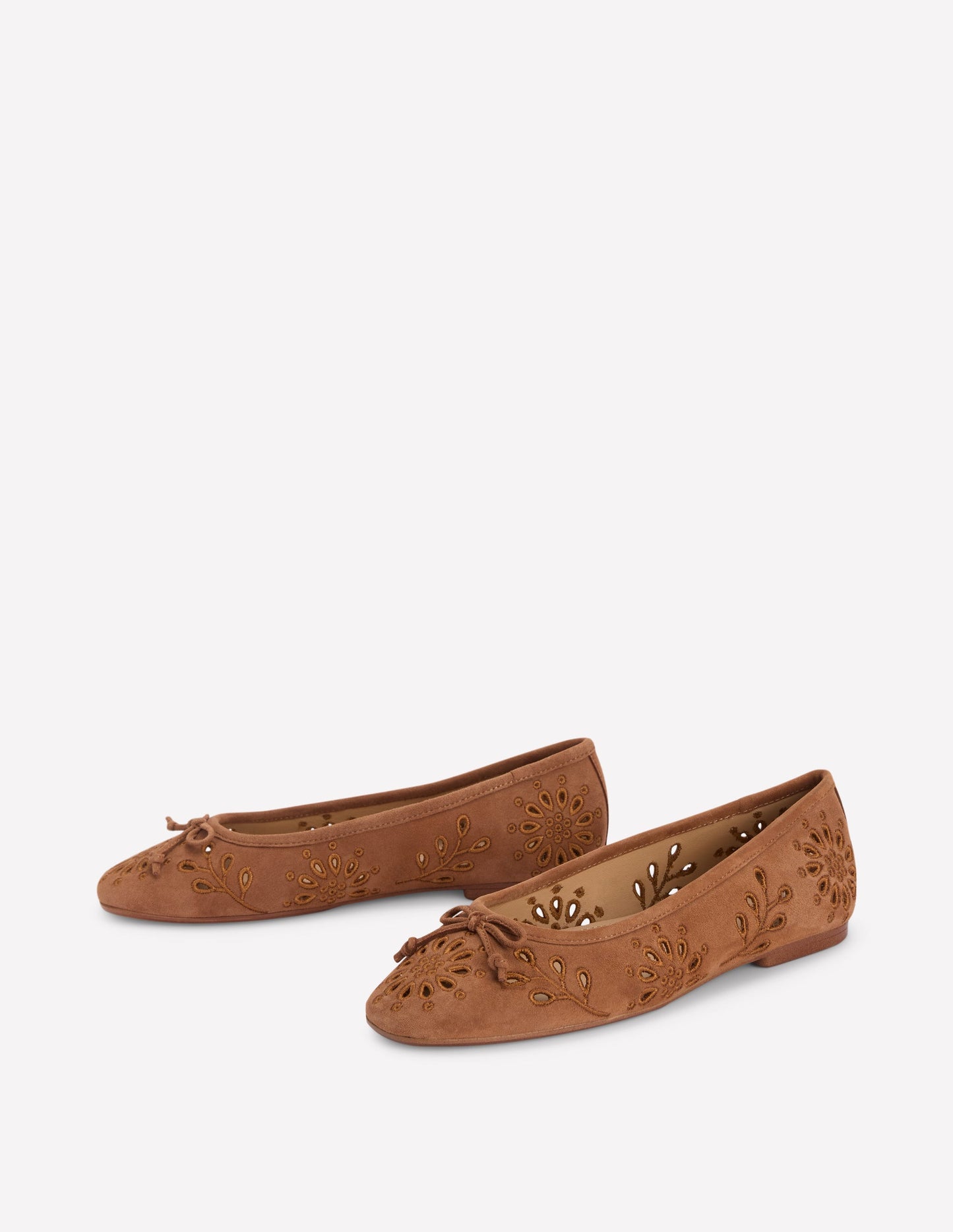 Flache Ballerinas mit Cut-out-Ingwer