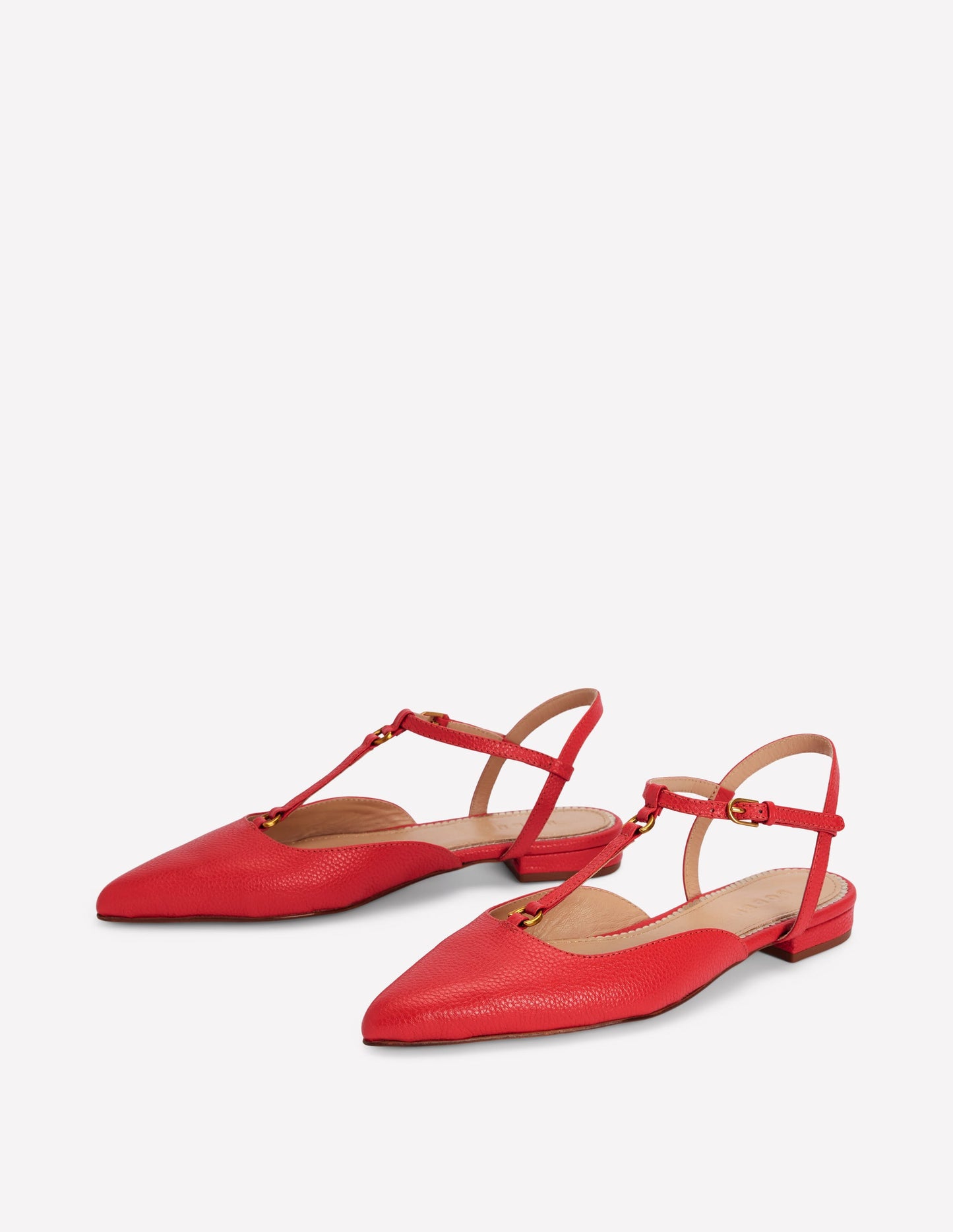 Flache, spitze Schuhe mit T-Steg-Briefkastenrot