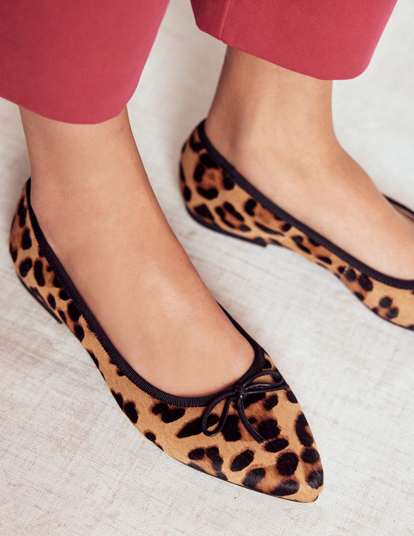Mary Janes aus dehnbarem Material-Klassisches Leopardenmuster