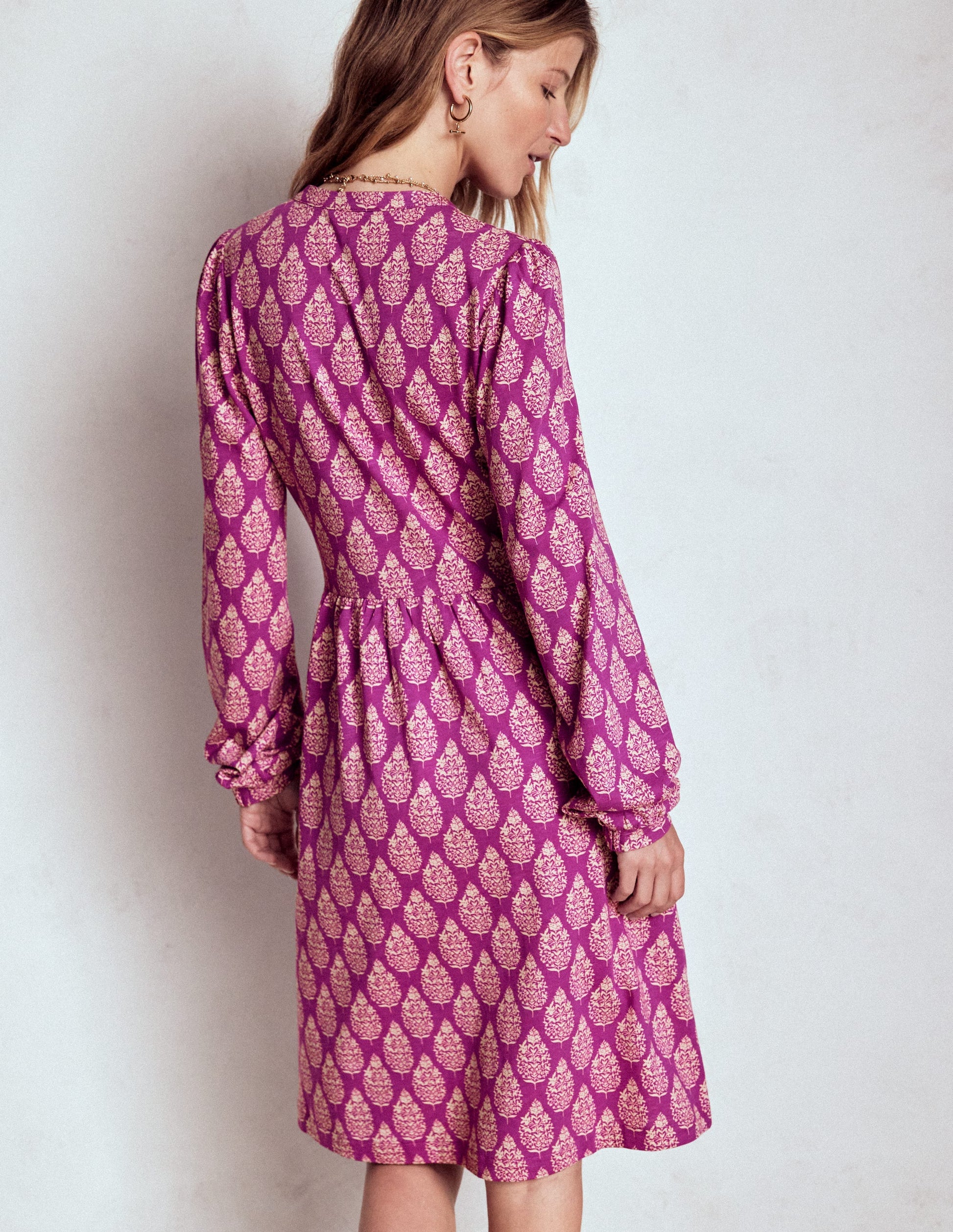 Naomi Lockeres Jerseykleid-Lila, Wildblumenstrauß-4