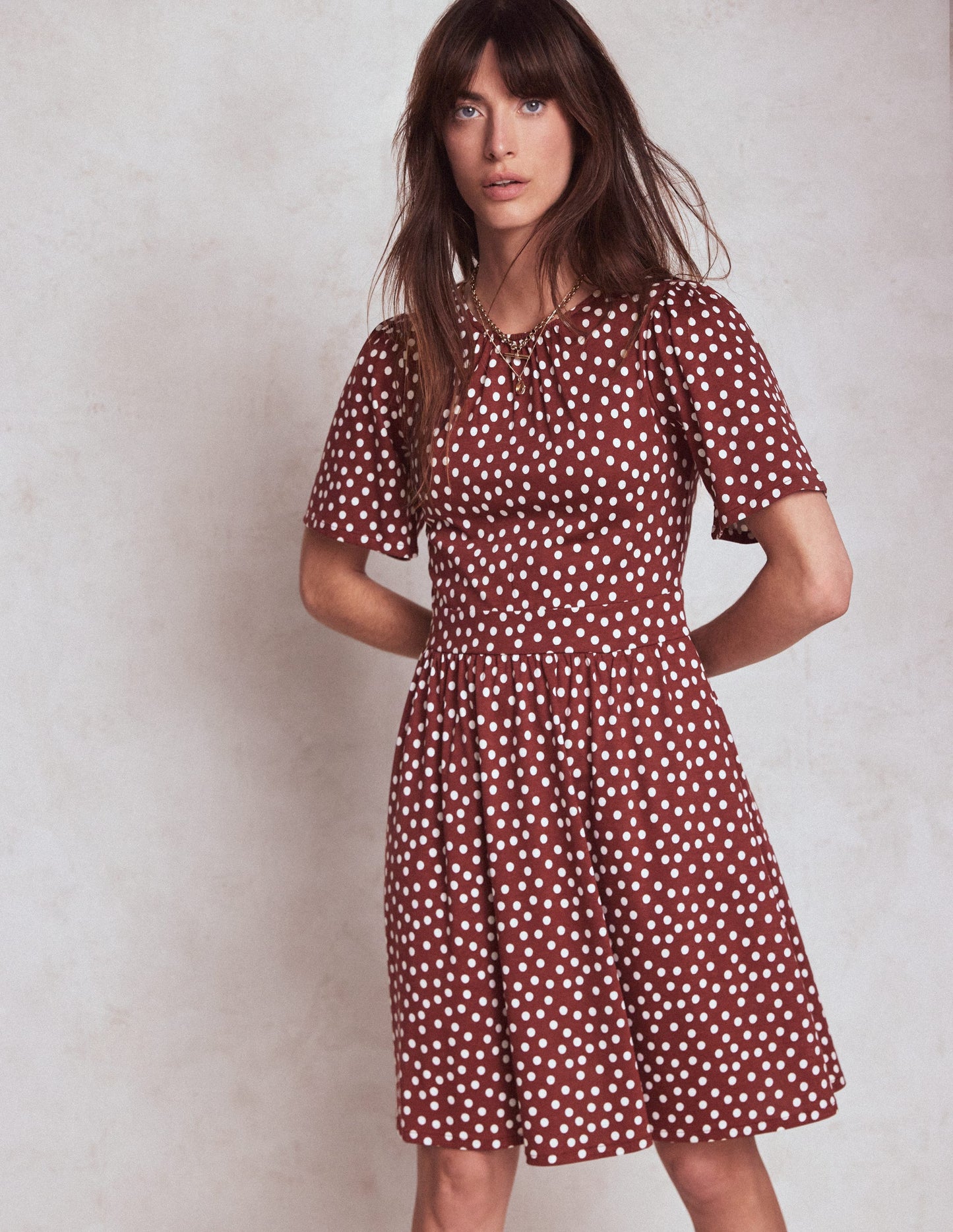 Robe courte Louisa en jersey-Châtaigne, pois peints