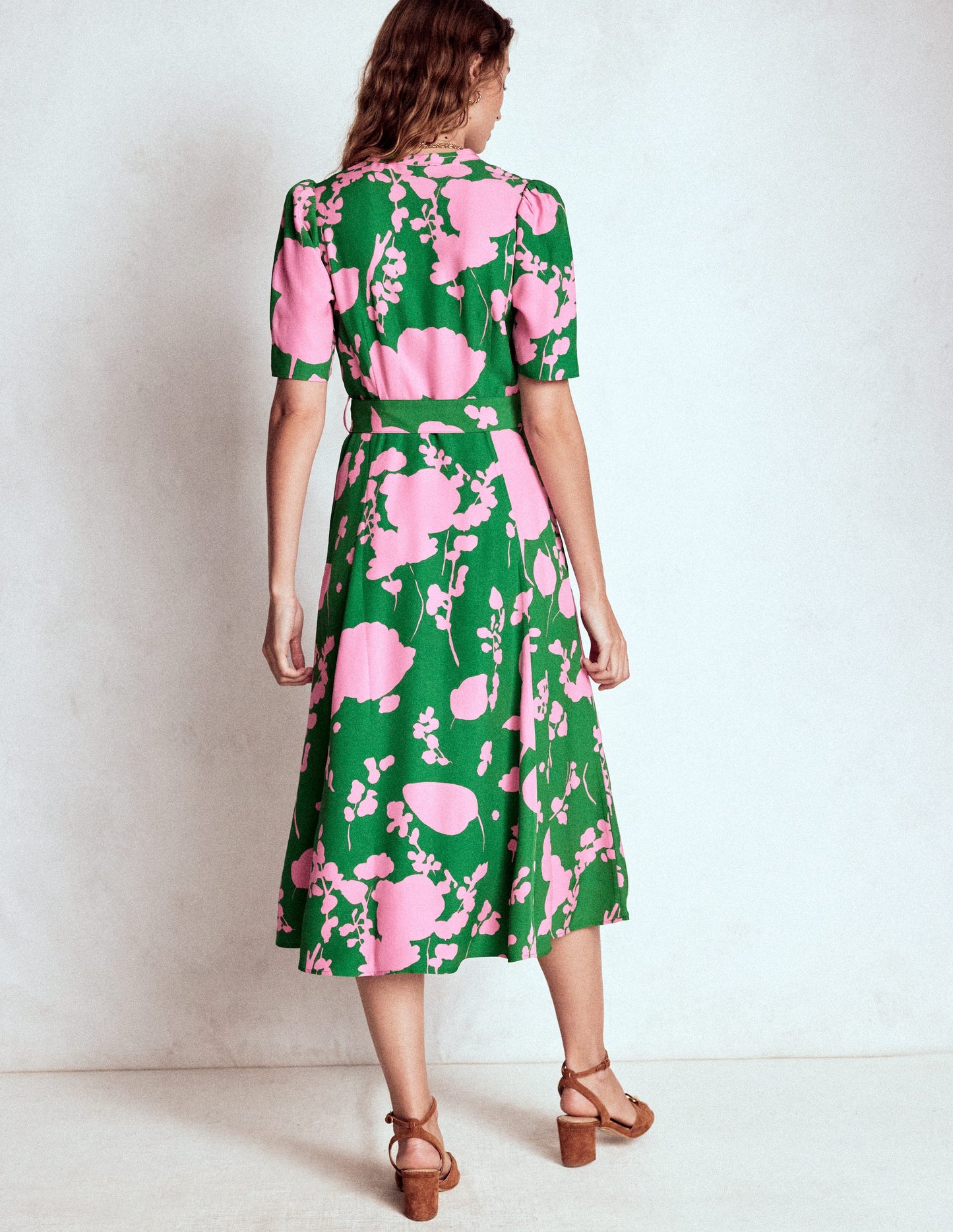 Kate Kleid mit Puffärmeln und Gürtel-Hochlandgrün, Zarte Zweige