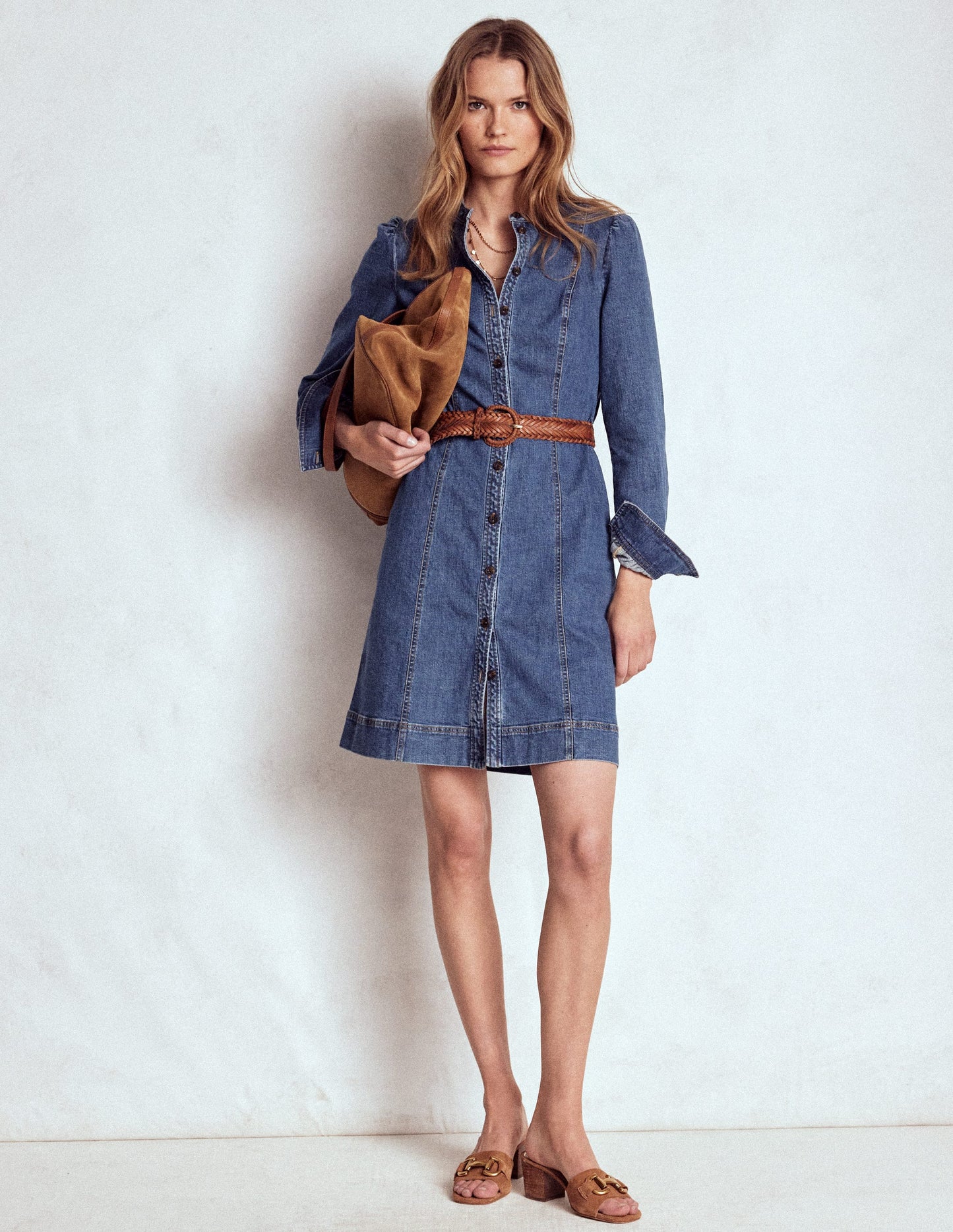 Bre Kurzes Jeanskleid-Mittlere Mischung Denim