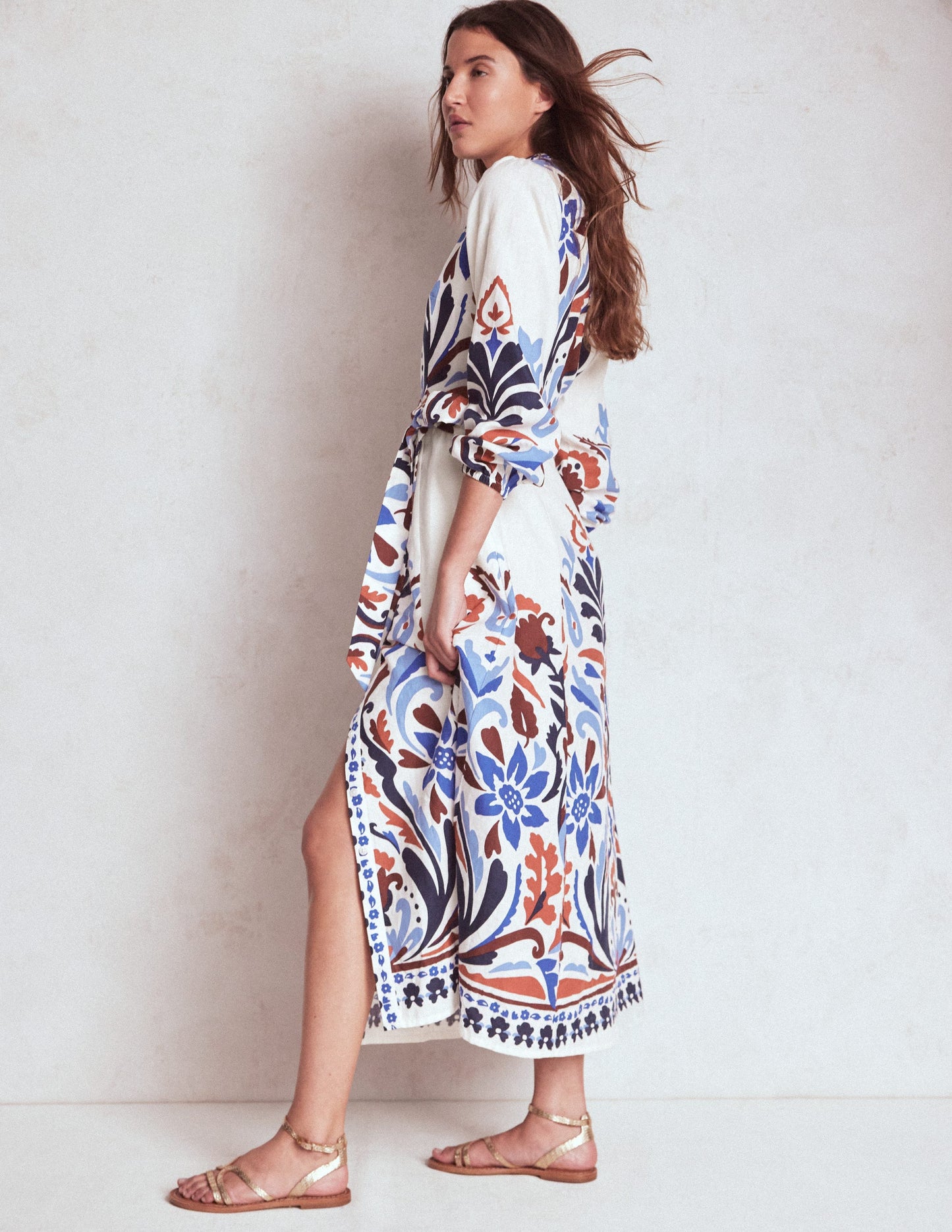 Mae Hemdblusenkleid aus Leinenmischgewebe-Bunt, Kunstvoller Garten