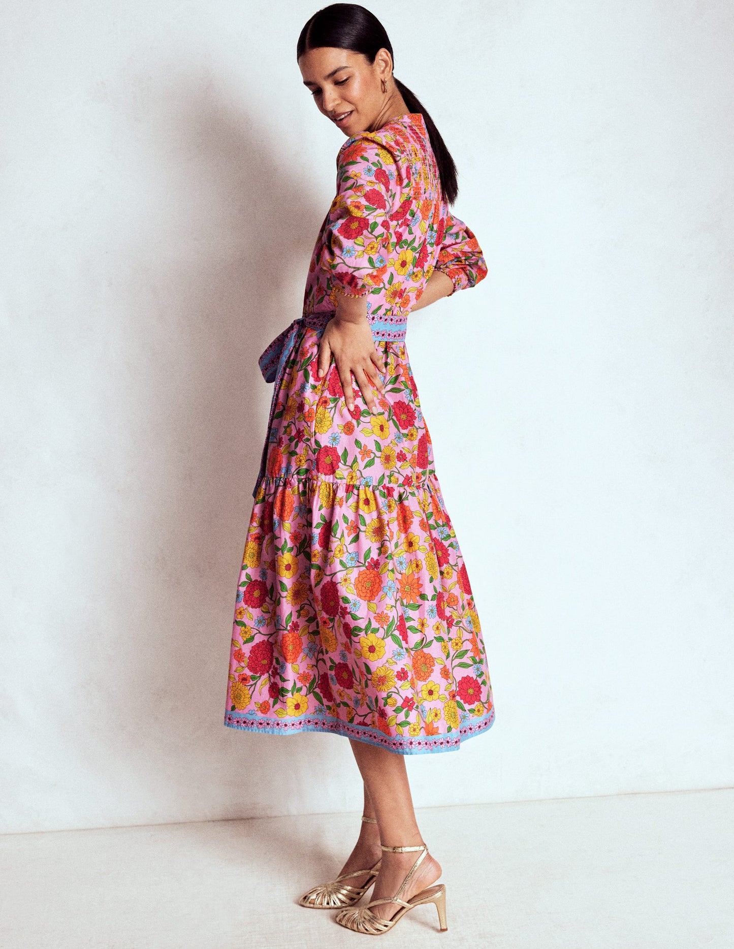 Cecily Baumwoll-Midikleid-Bunt, Kaskadenartige Dahlien