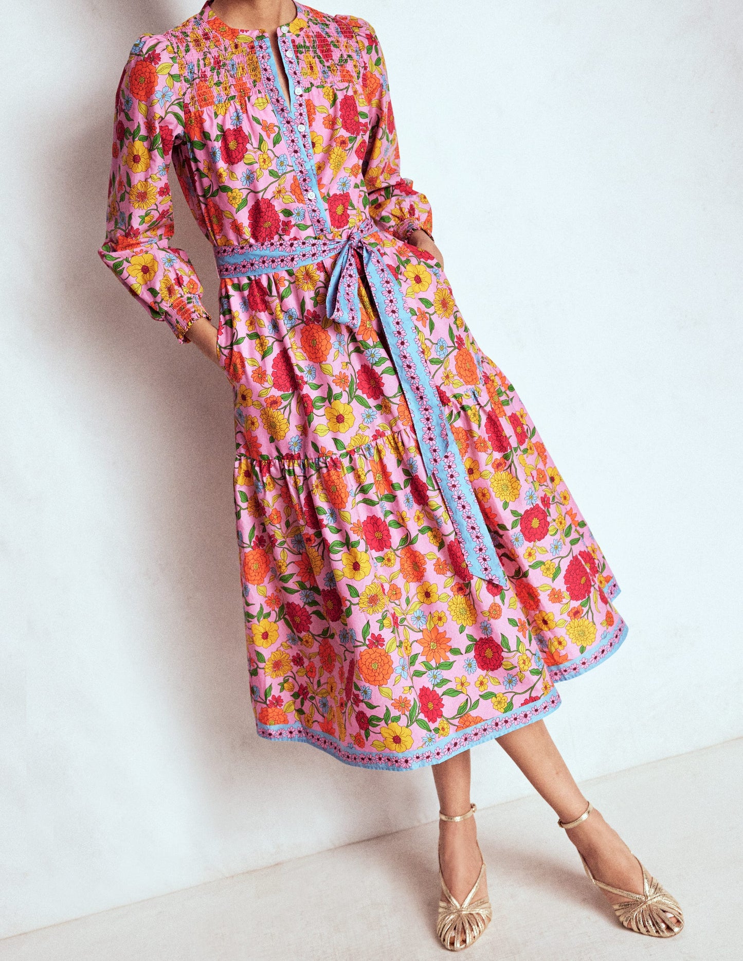Cecily Baumwoll-Midikleid-Bunt, Kaskadenartige Dahlien