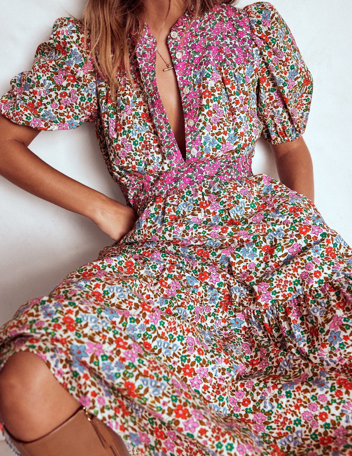 Robe longue Beatrice en coton-Multi, lit de fleurs effet grappe