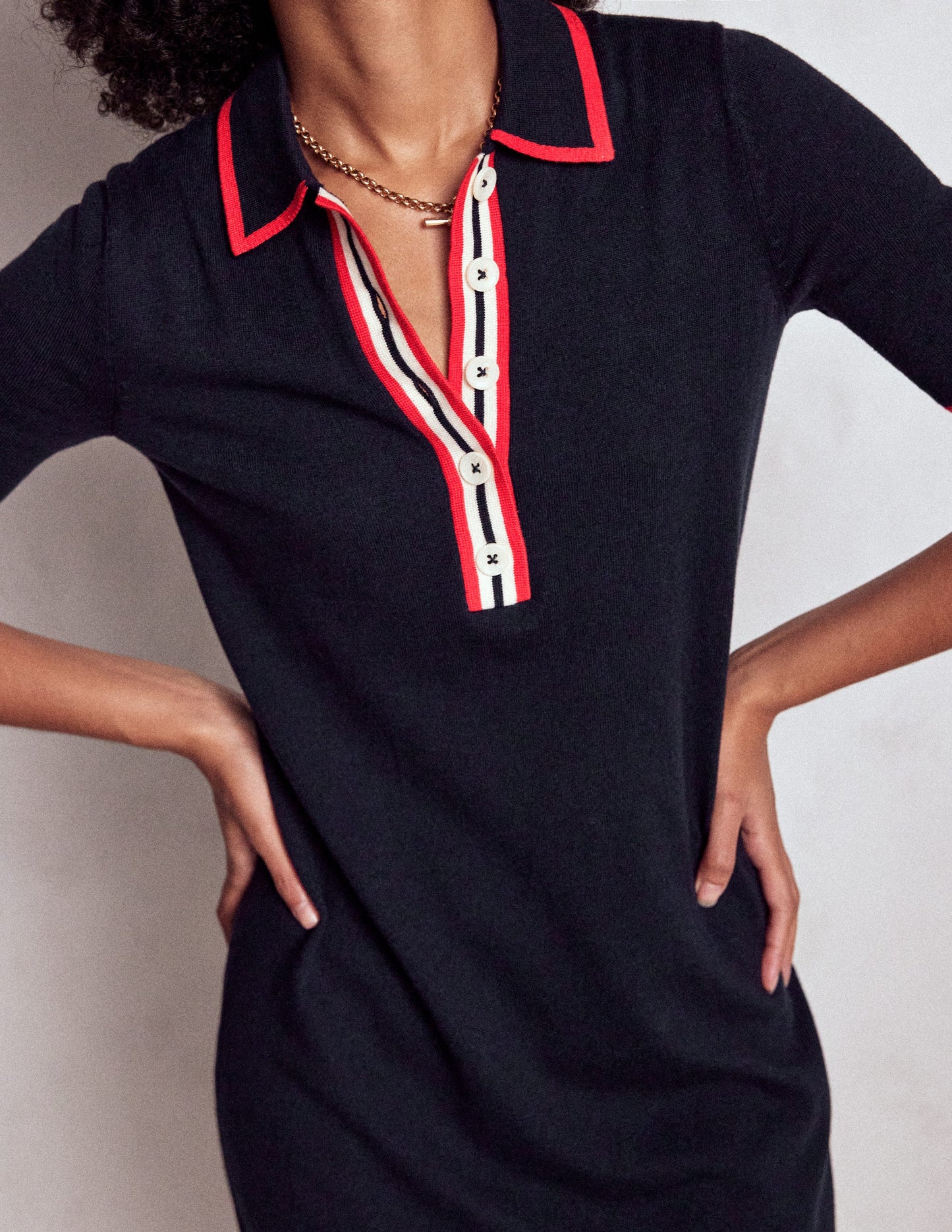 Henley-Kleid mit Kontraststreifen-Marineblau