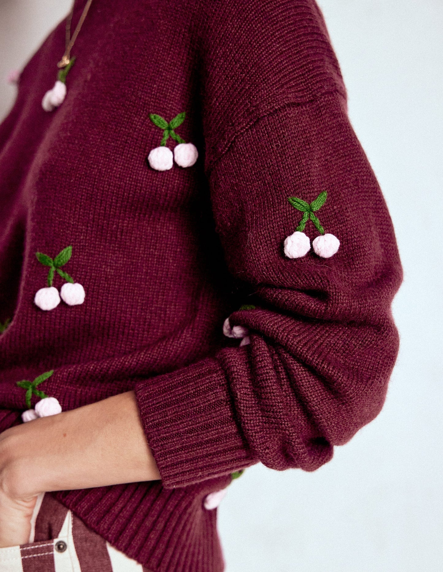 Pull Natalie brodé-Châtaigne chiné, cerise