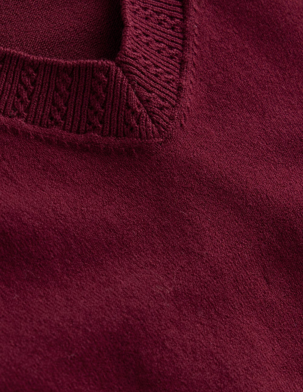 Emilia Baumwollpullover mit V-Ausschnitt-Dunkelviolett
