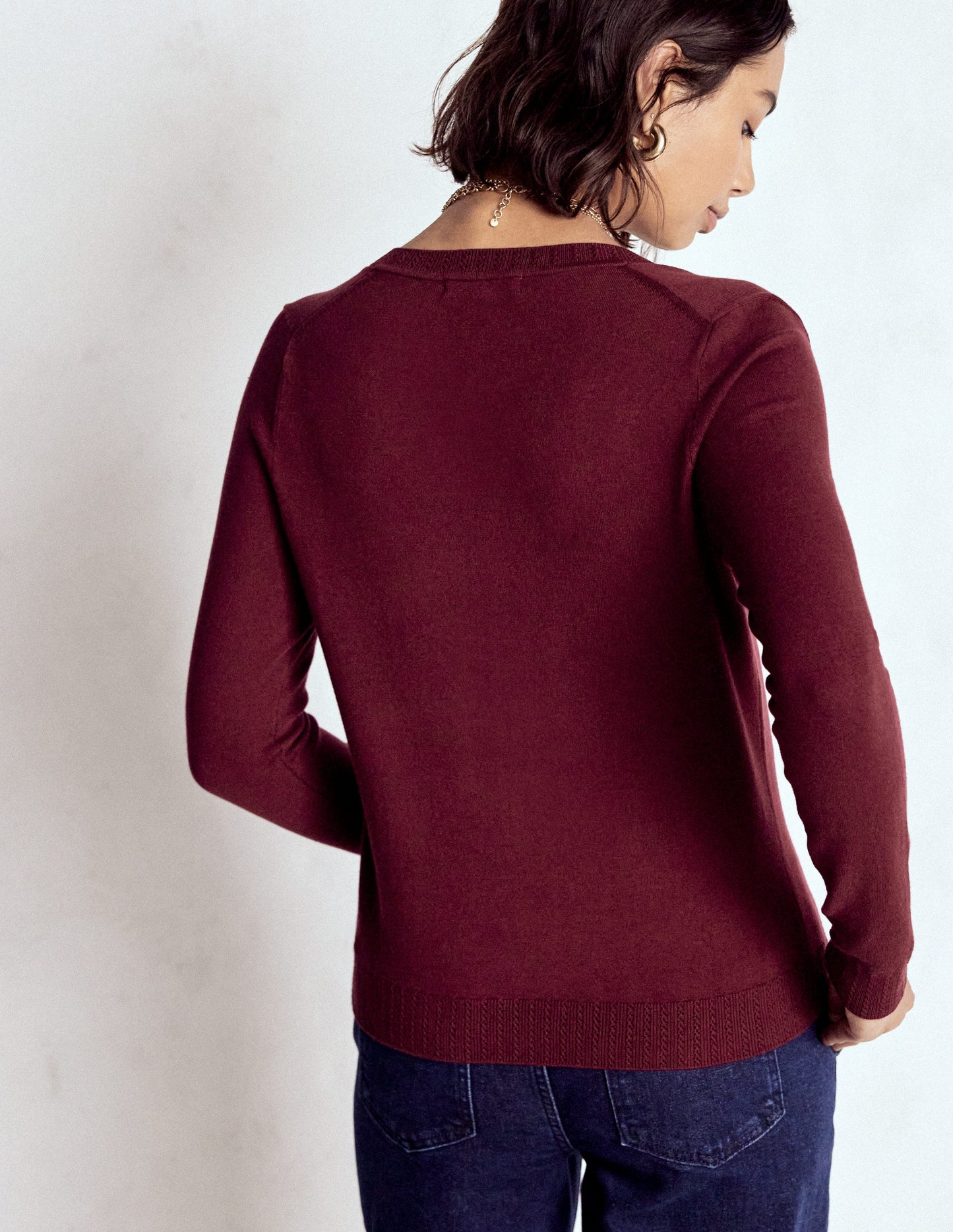 Emilia Baumwollpullover mit V-Ausschnitt-Dunkelviolett