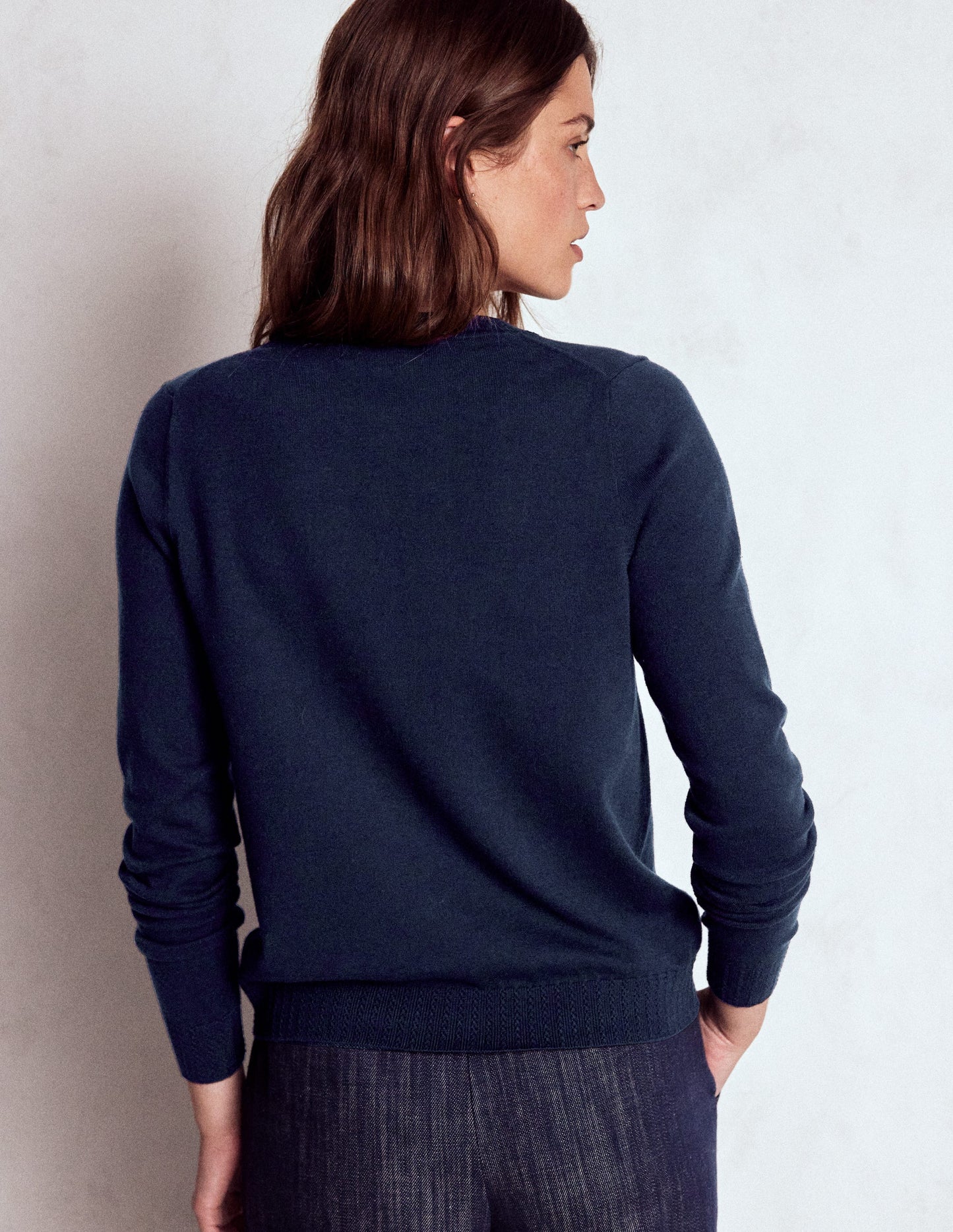 Emilia Baumwollstrickjacke mit Rundhalsausschnitt-Marineblaue