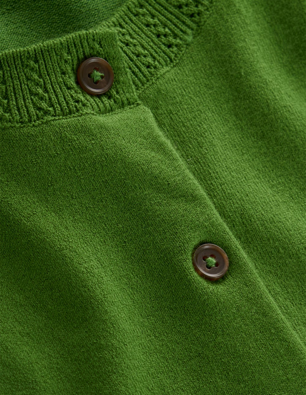 Emilia Baumwollstrickjacke mit Rundhalsausschnitt-Promenadengrün