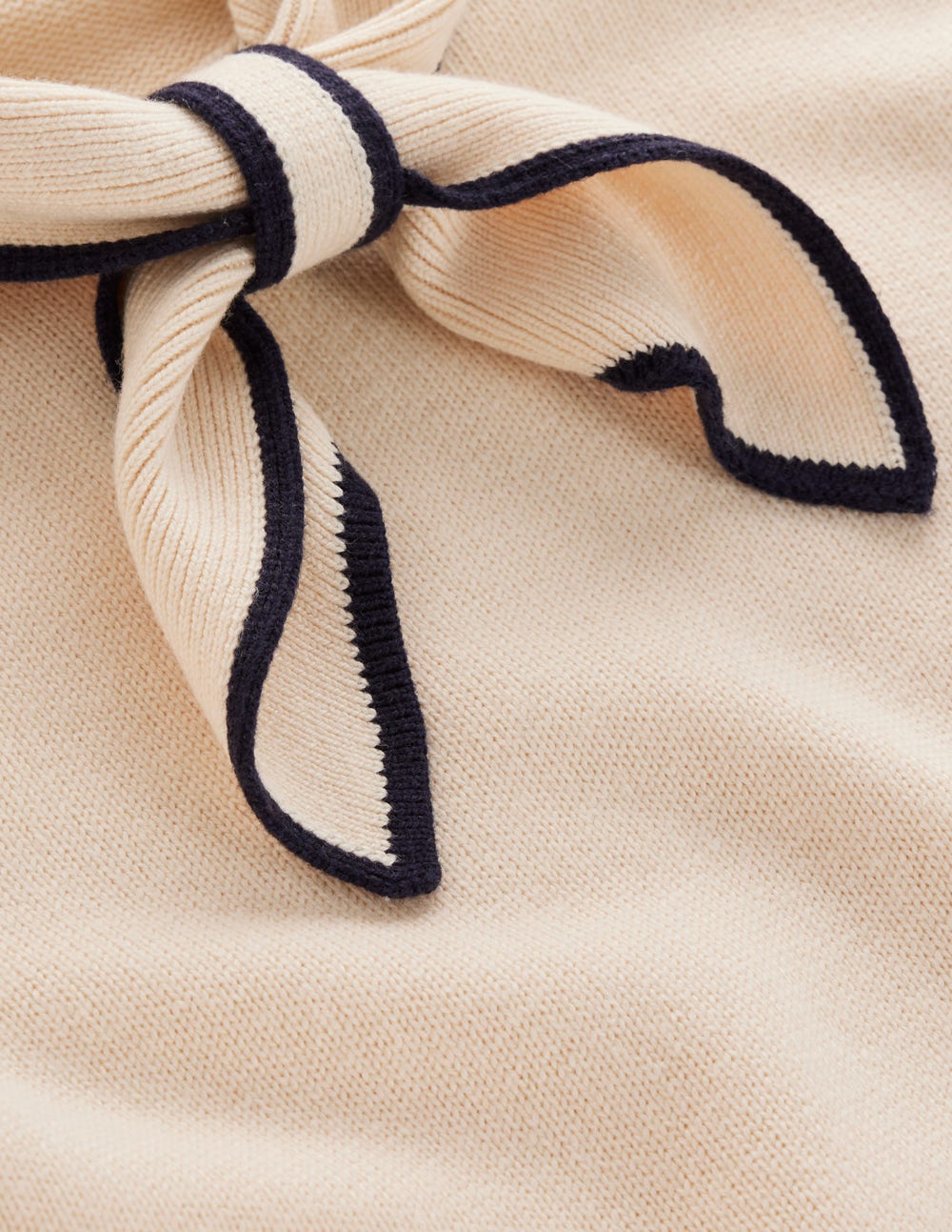 Strickpullover mit Schleife-Warmes Naturweiß