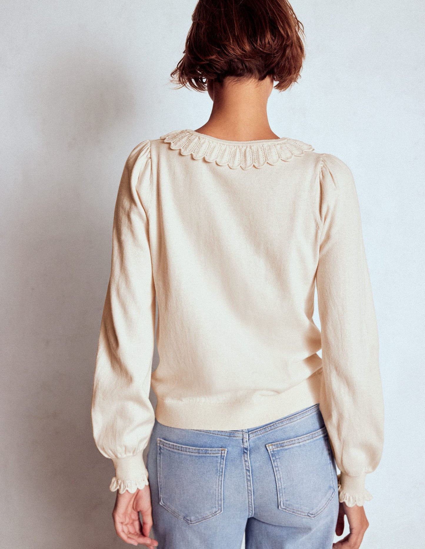 Melina Baumwollpullover mit Rüschen-Warmes Naturweiß