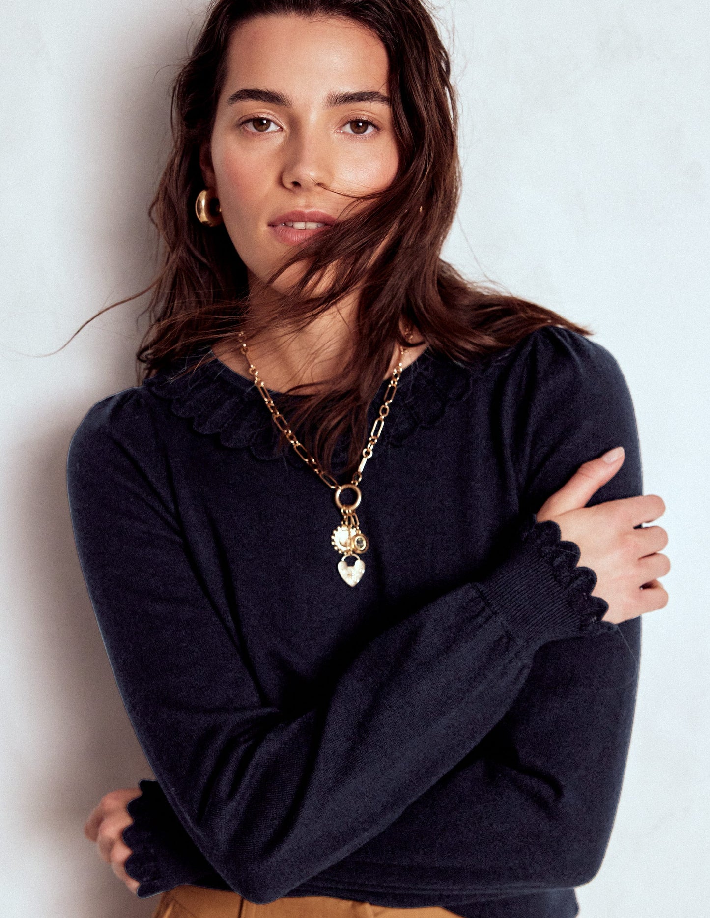 Pull en coton à volants Melina-Bleu marine