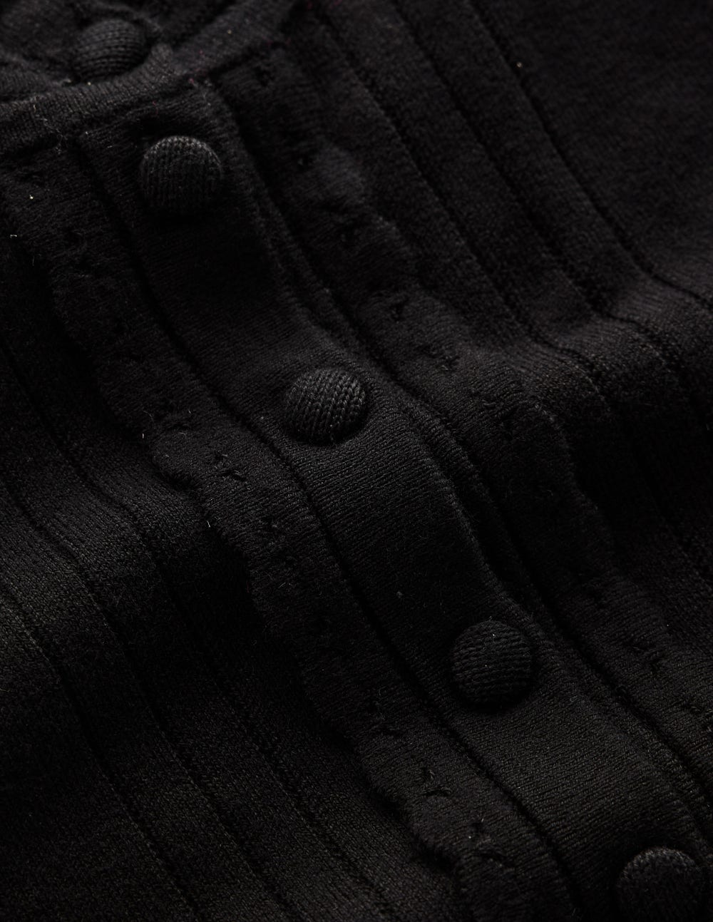 Angela Baumwollpullover mit Muschelsaum-Schwarz