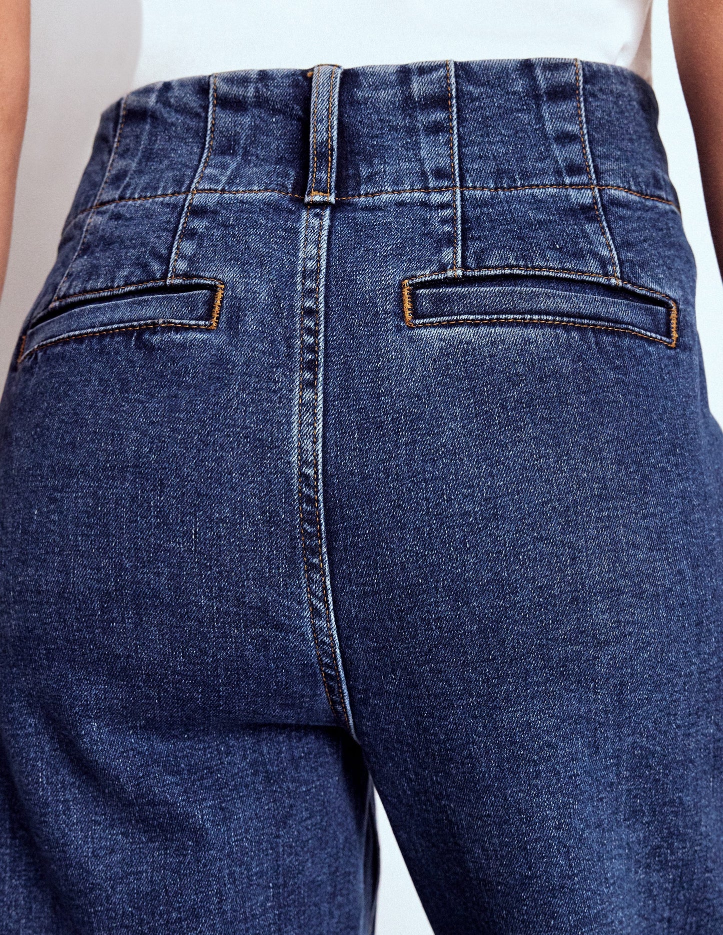 Primel Jeans mit aufgesetzter Tasche-Beatnik Red