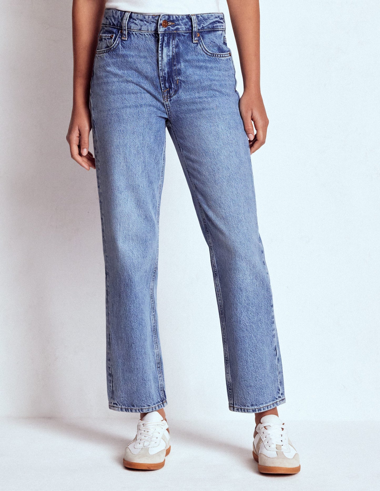 Feste Jeans mit hohem Bund und geradem Bein-Ausgeblichene Optik