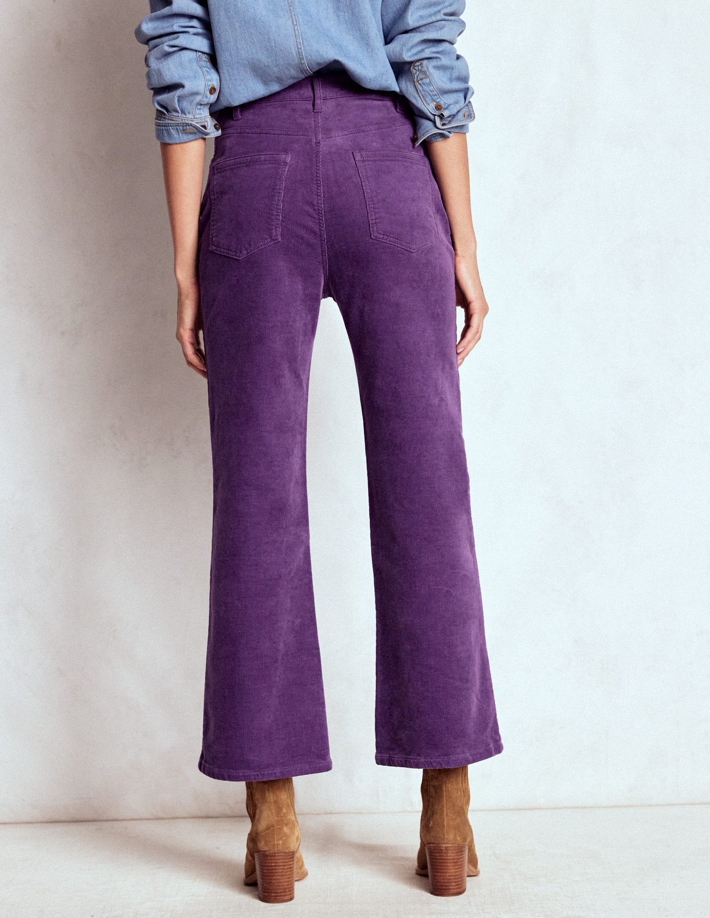 Ausgestellte Cord-Jeans im Five-Pocket-Design-Mystisches Violett