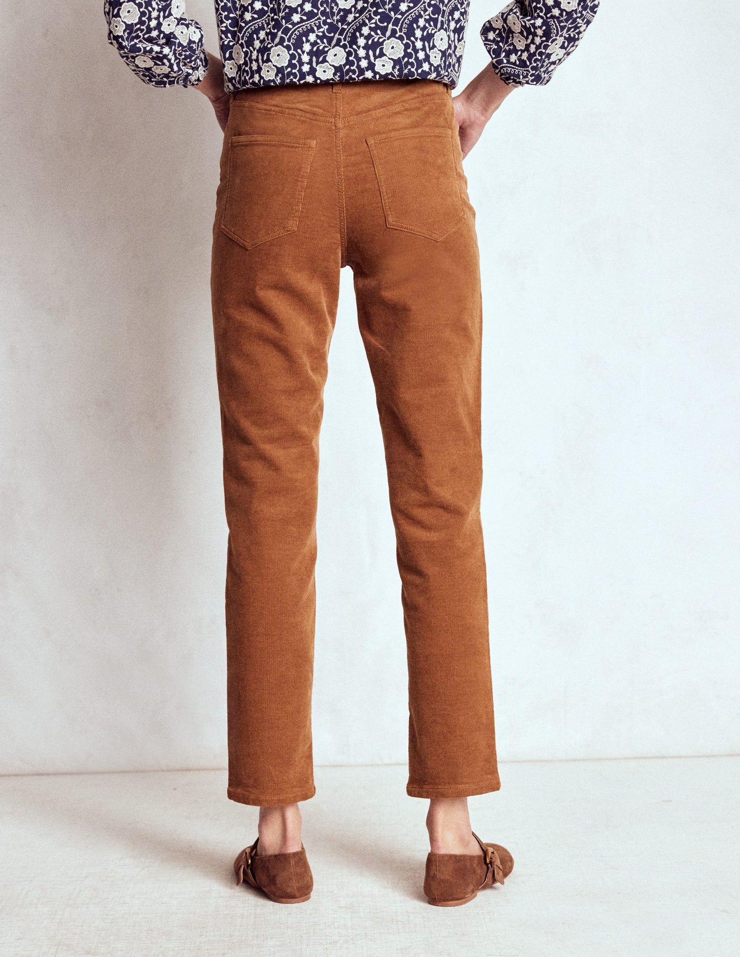 High-Waisted Cord Slim Jeans-Ginger