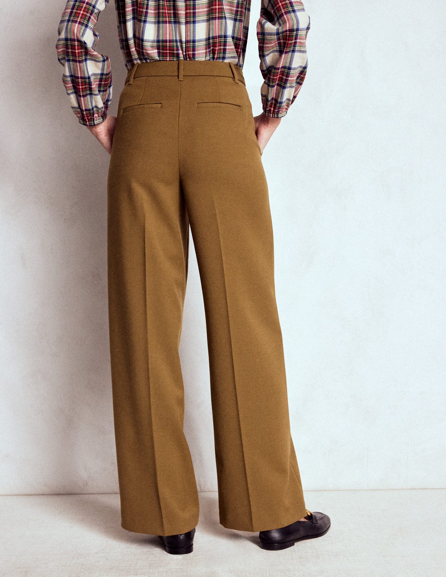 Belgravia Taillierte Hose-Tabakbraun