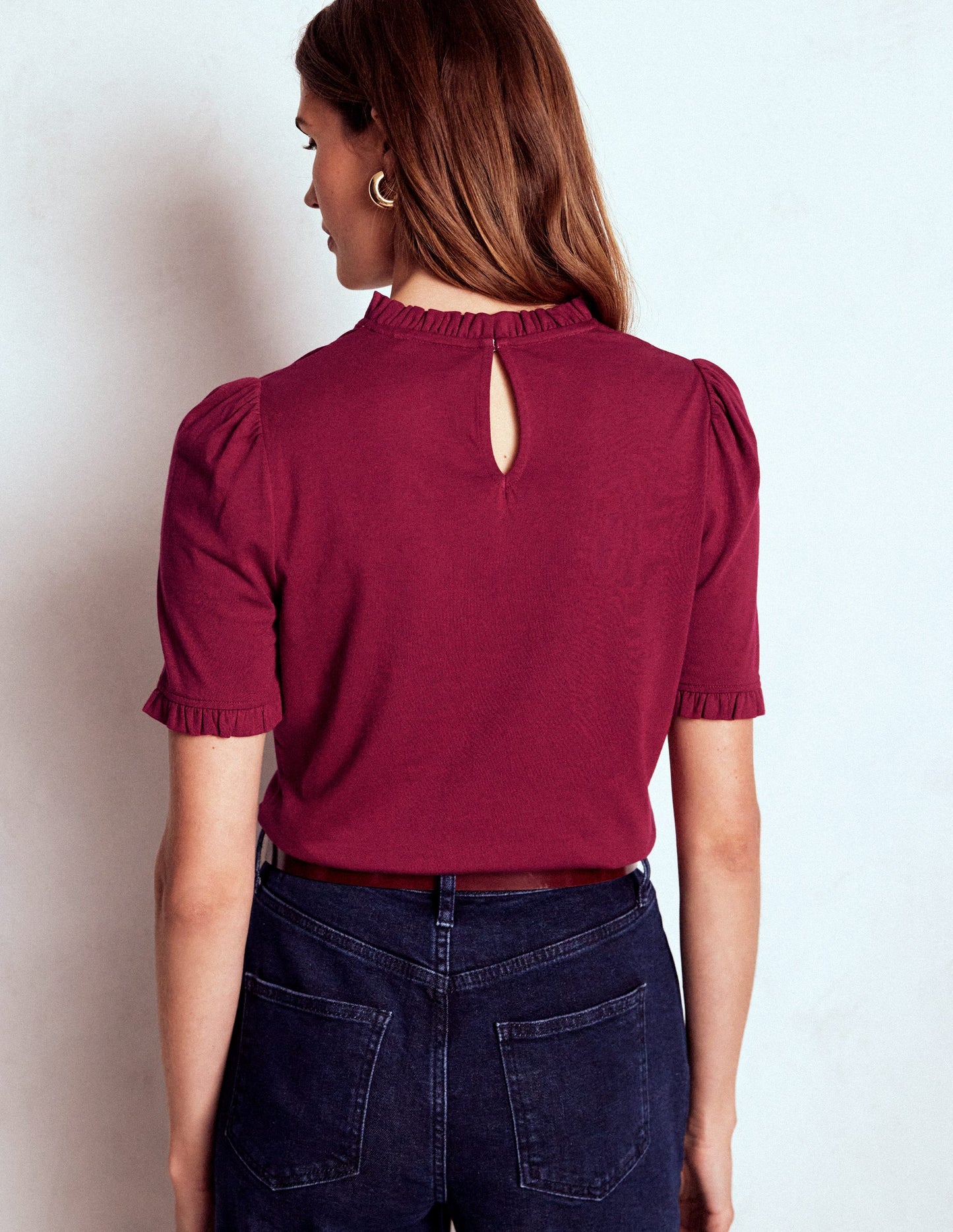 Superweiches T-Shirt mit Rüschendetail-Burgunderrot