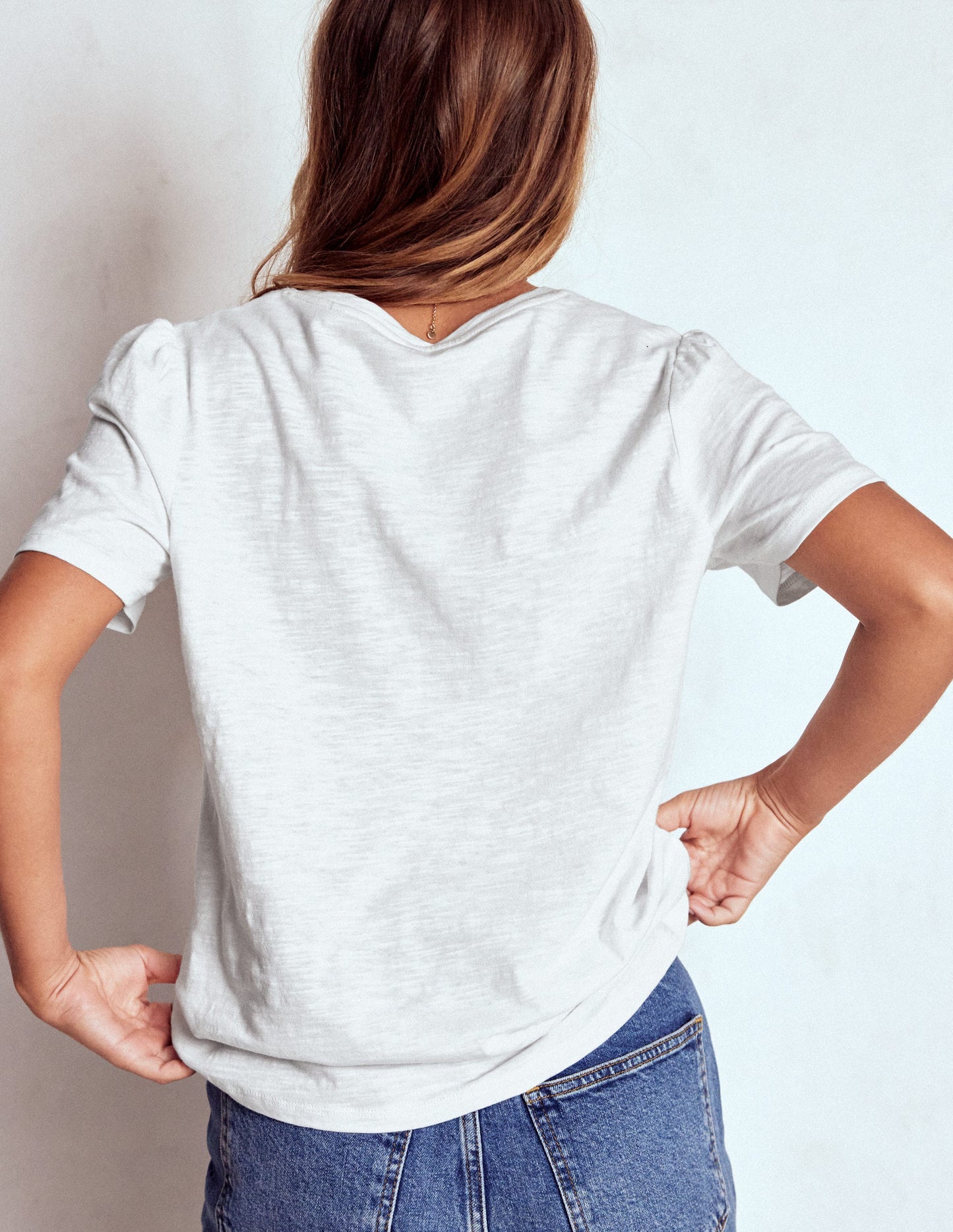 T-Shirt mit V-Ausschnitt-Weiß