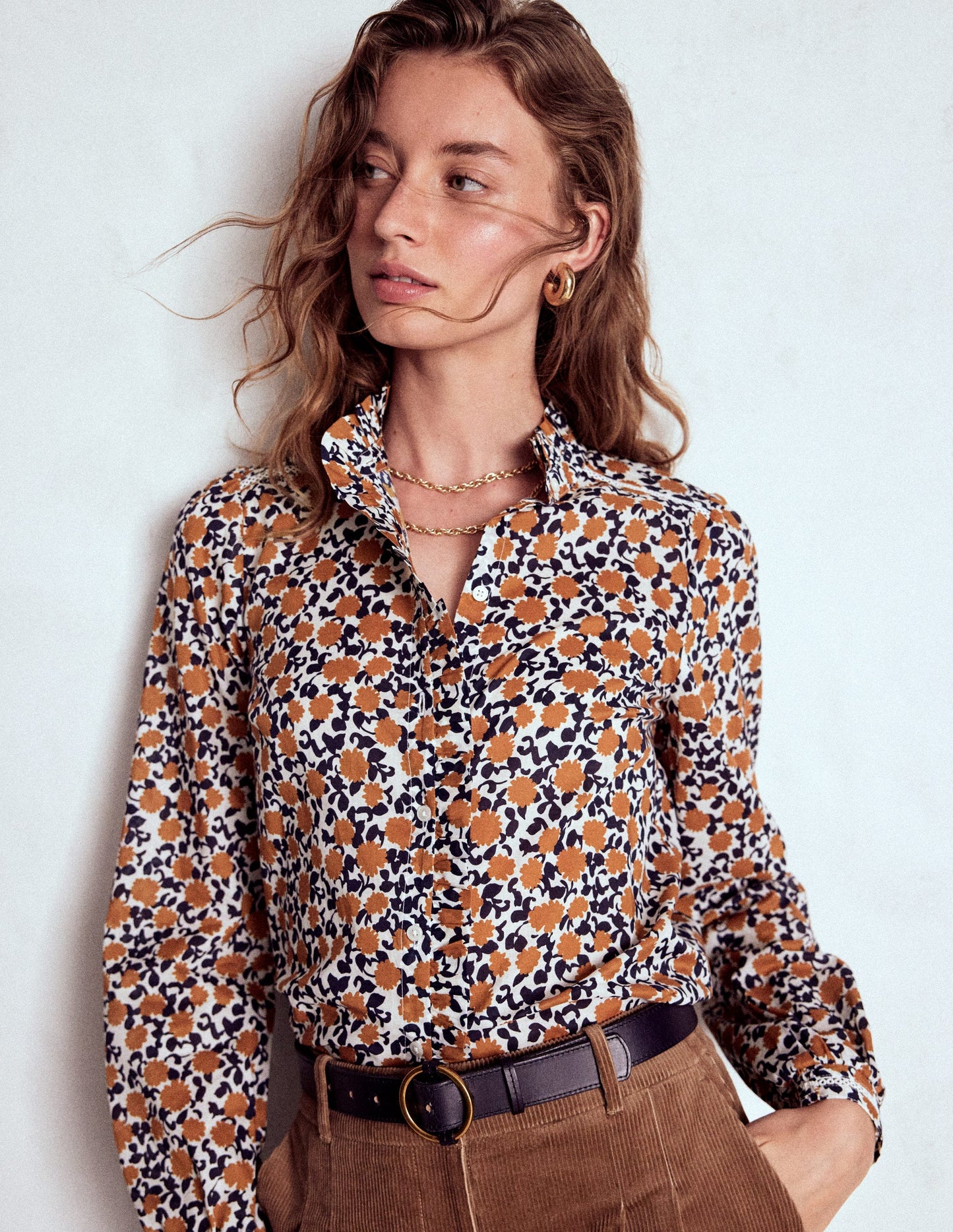 Helena Baumwolloberteil-Cognac, Blütenrebe