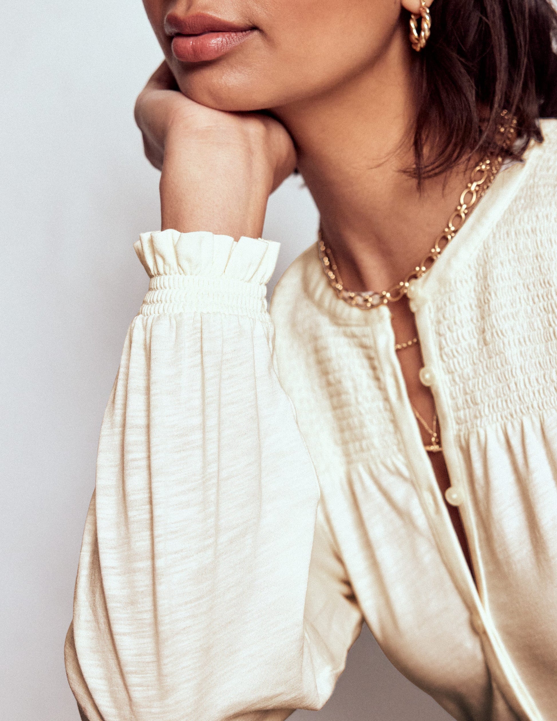 Elsa Jerseyhemd mit gesmokter Passe-Naturweiß-1