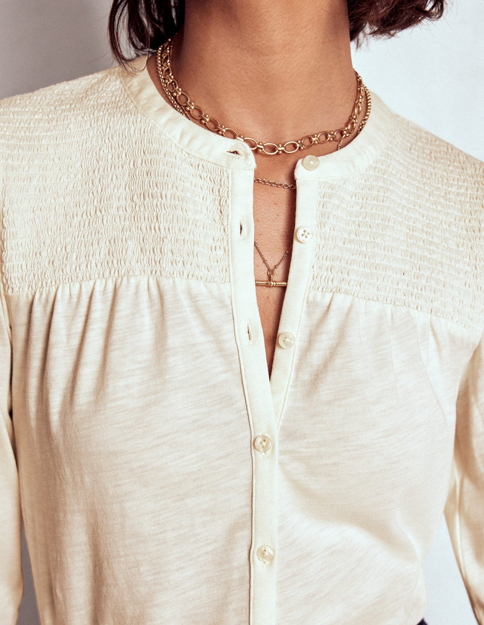 Elsa Jerseyhemd mit gesmokter Passe-Naturweiß-4