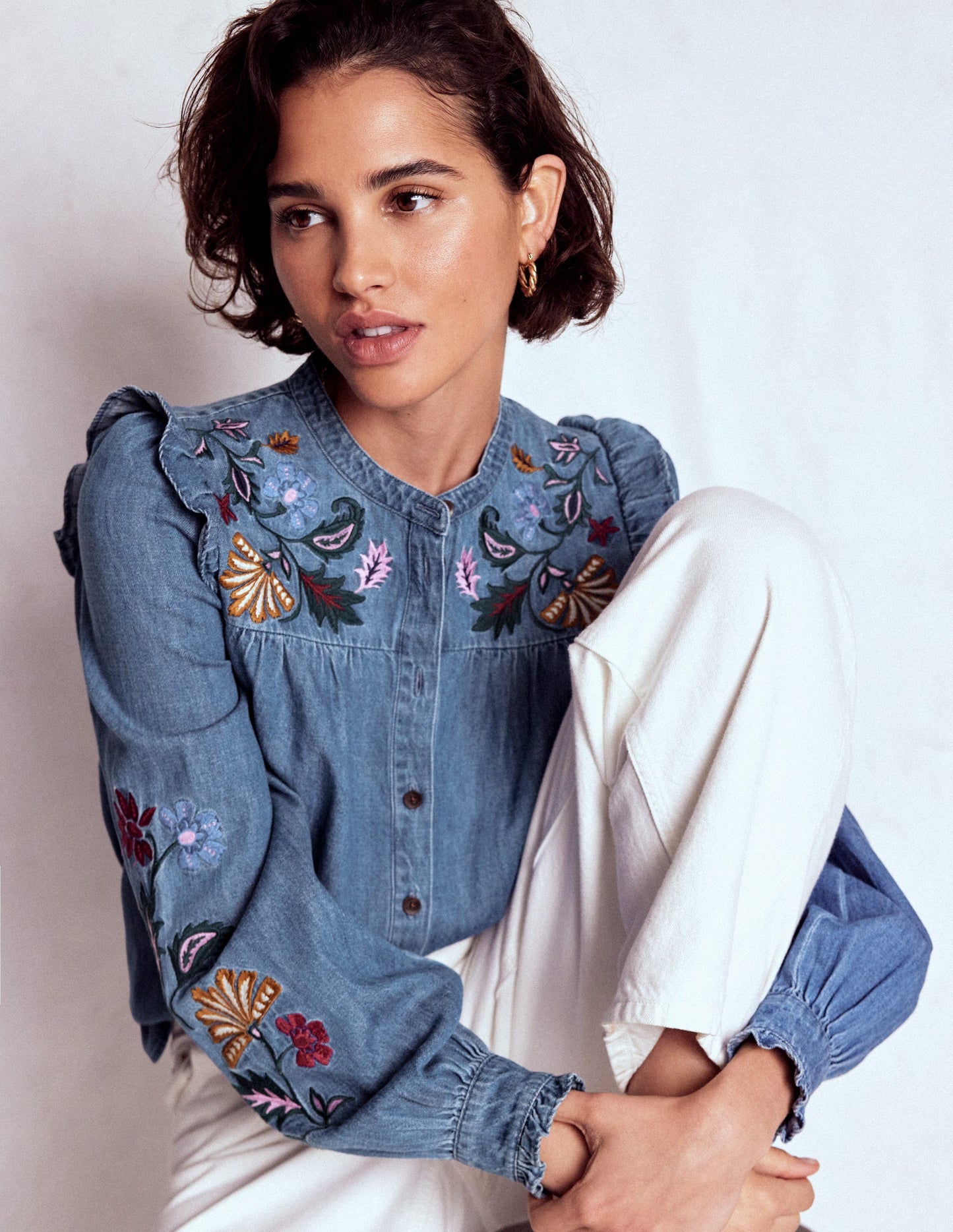 Besticktes Denim-Oberteil-Helles Vintageblau, Stickerei