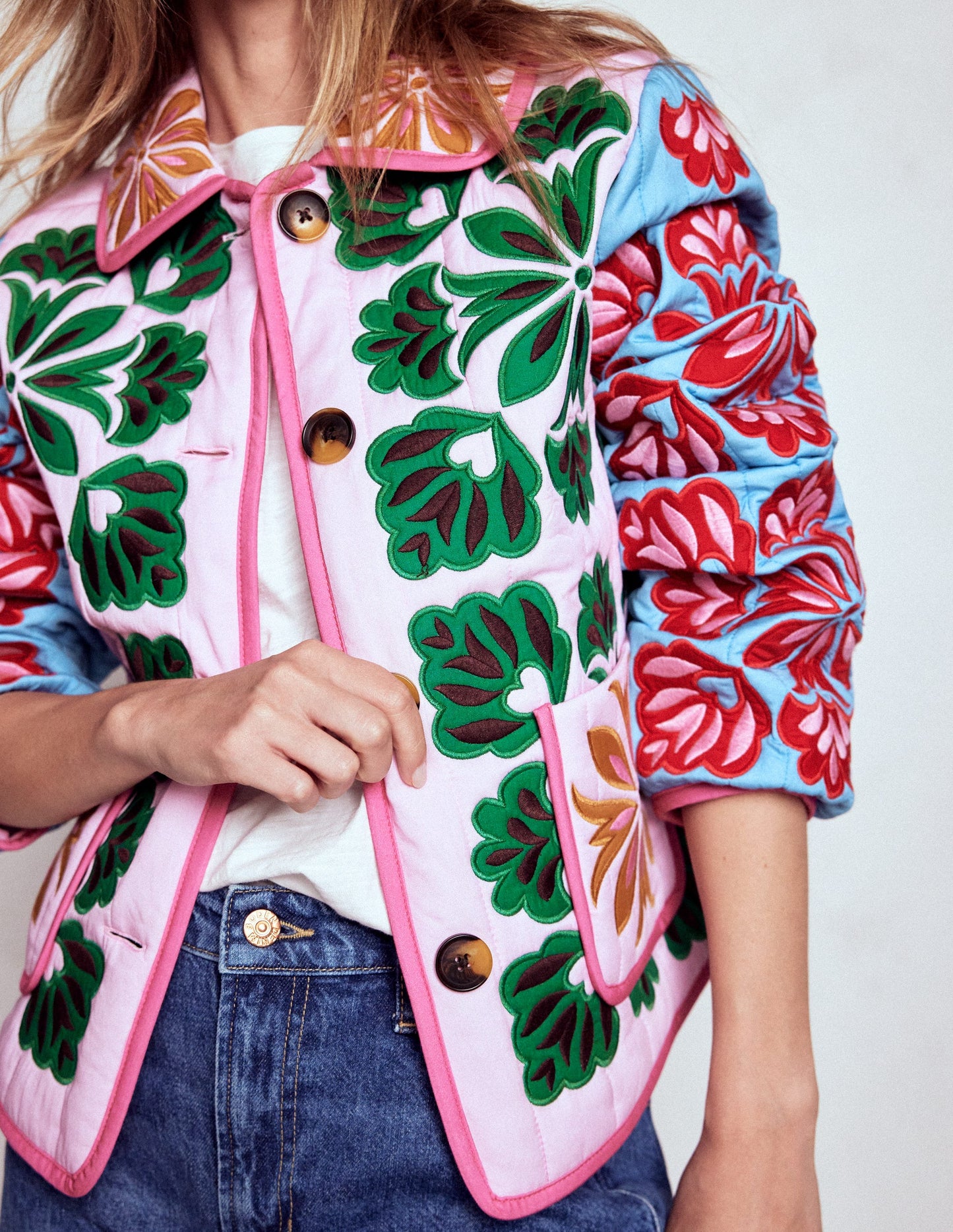 Fitzrovia Bestickte Jacke-Bunt Applikation