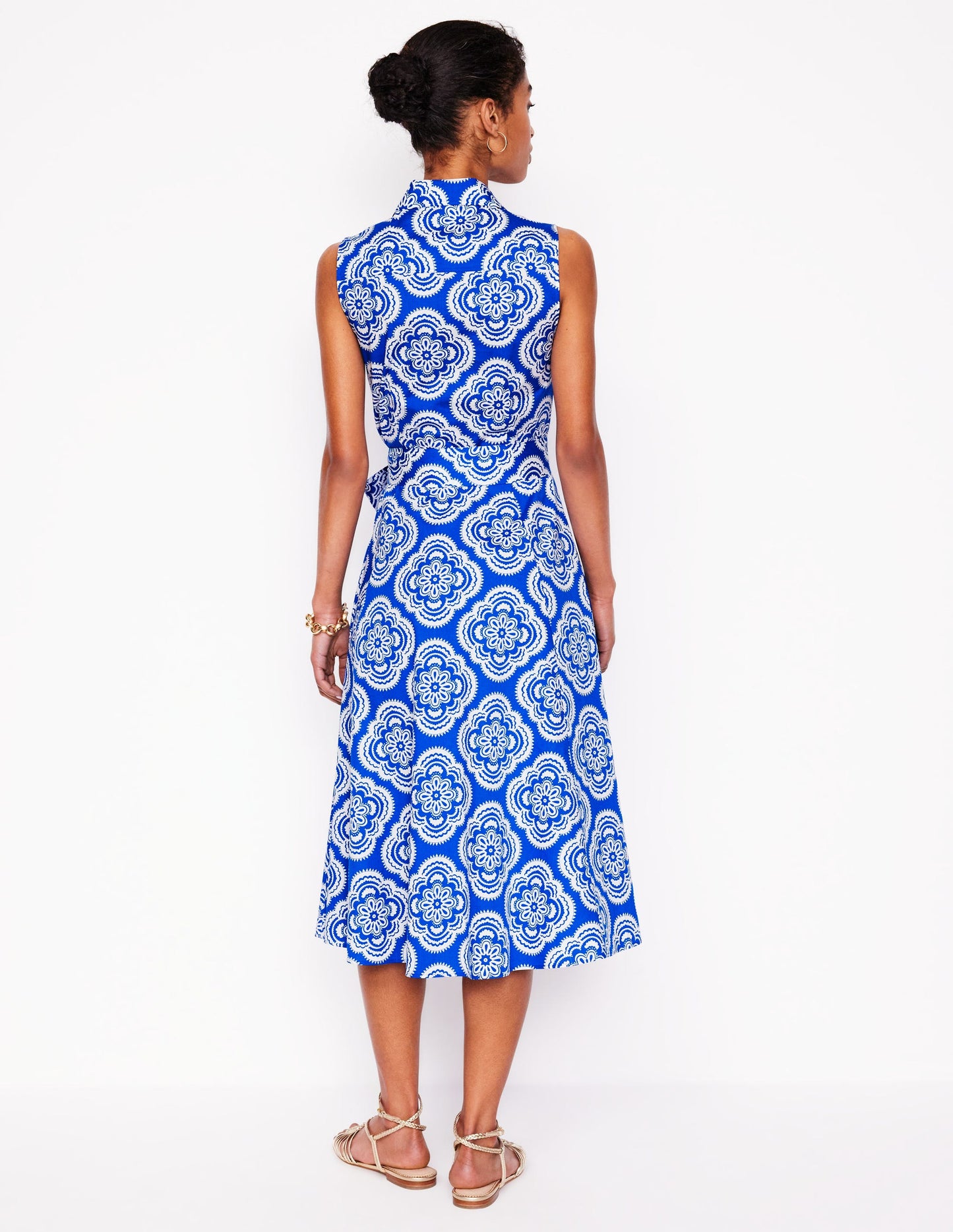 Robe-chemise Amy sans manches-Bleu galerie, motif Botanic Blush