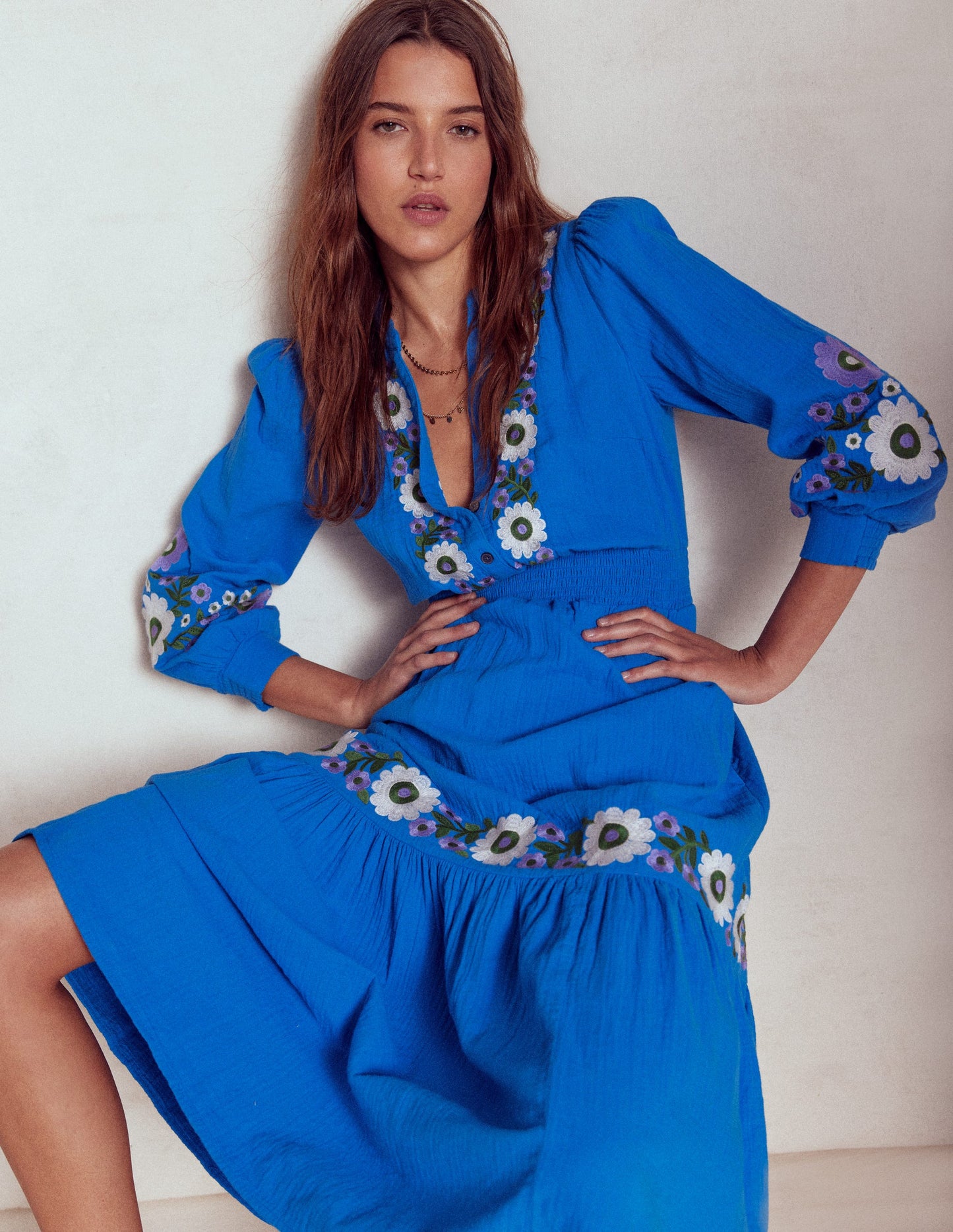 Elena Doppeltuch-Midikleid-Blaue Stickerei