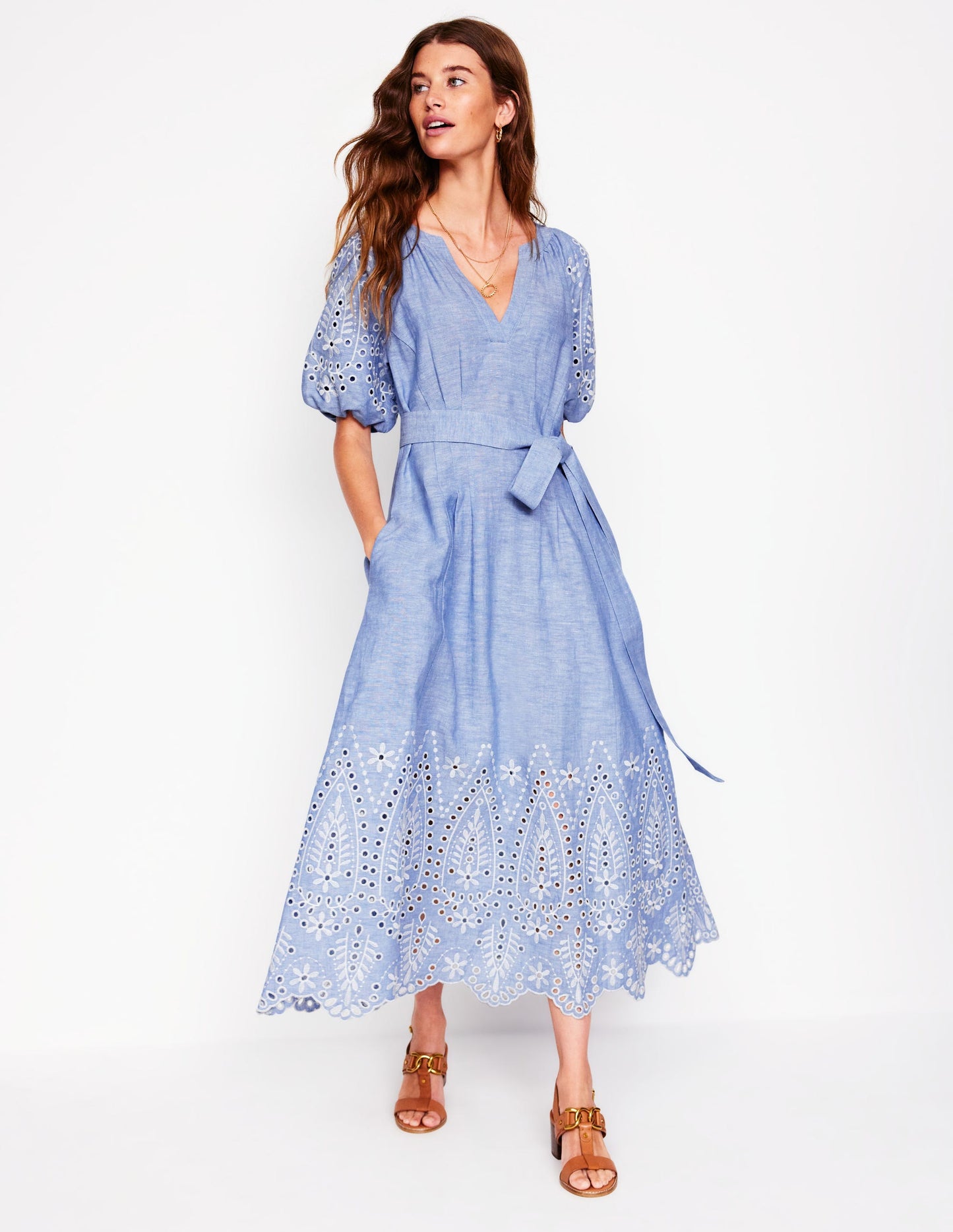 Besticktes Kleid mit Puffärmeln-Graublau Chambray