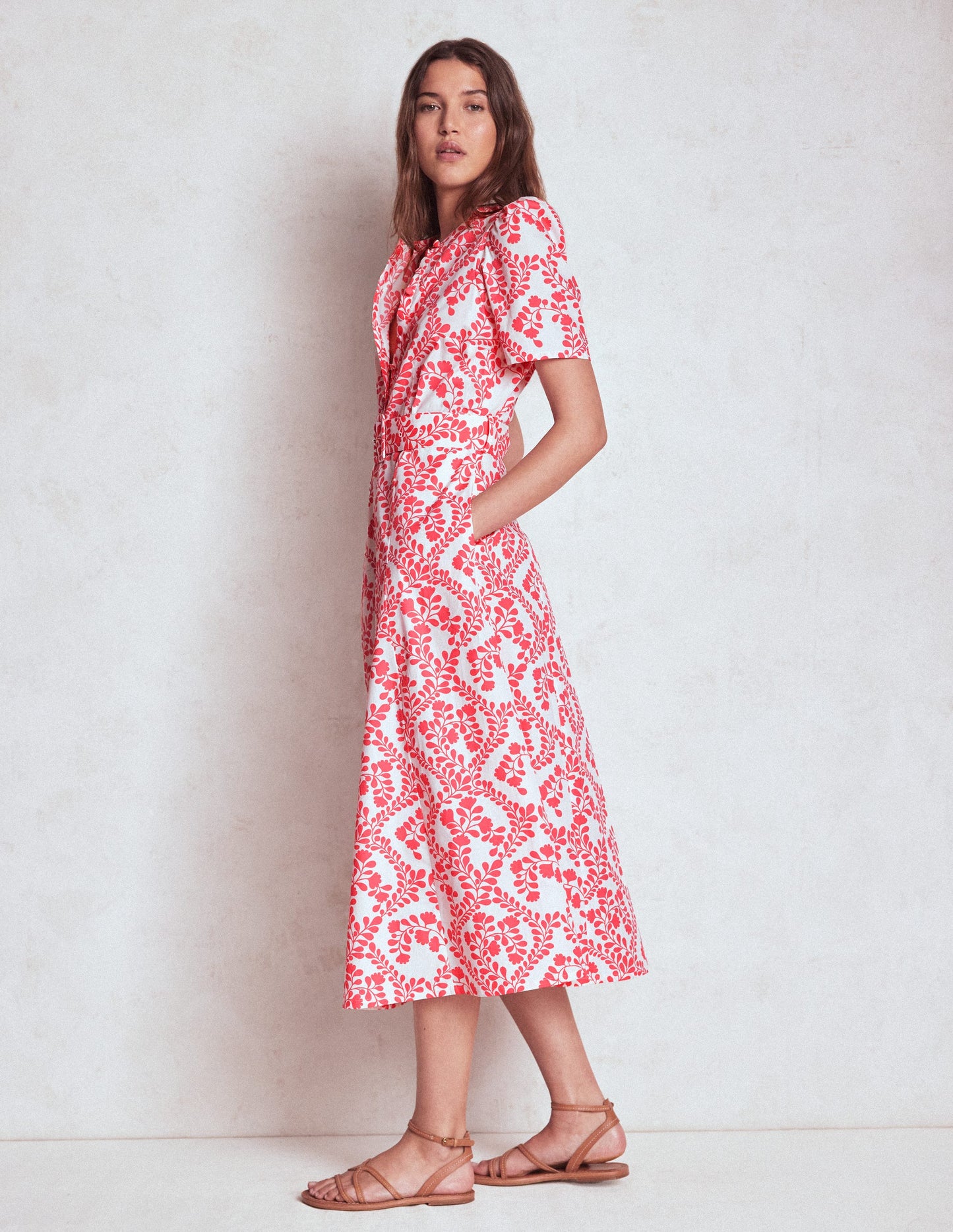 Kate Kleid mit Puffärmeln und Gürtel-Elfenbein, Reben-Silhouette
