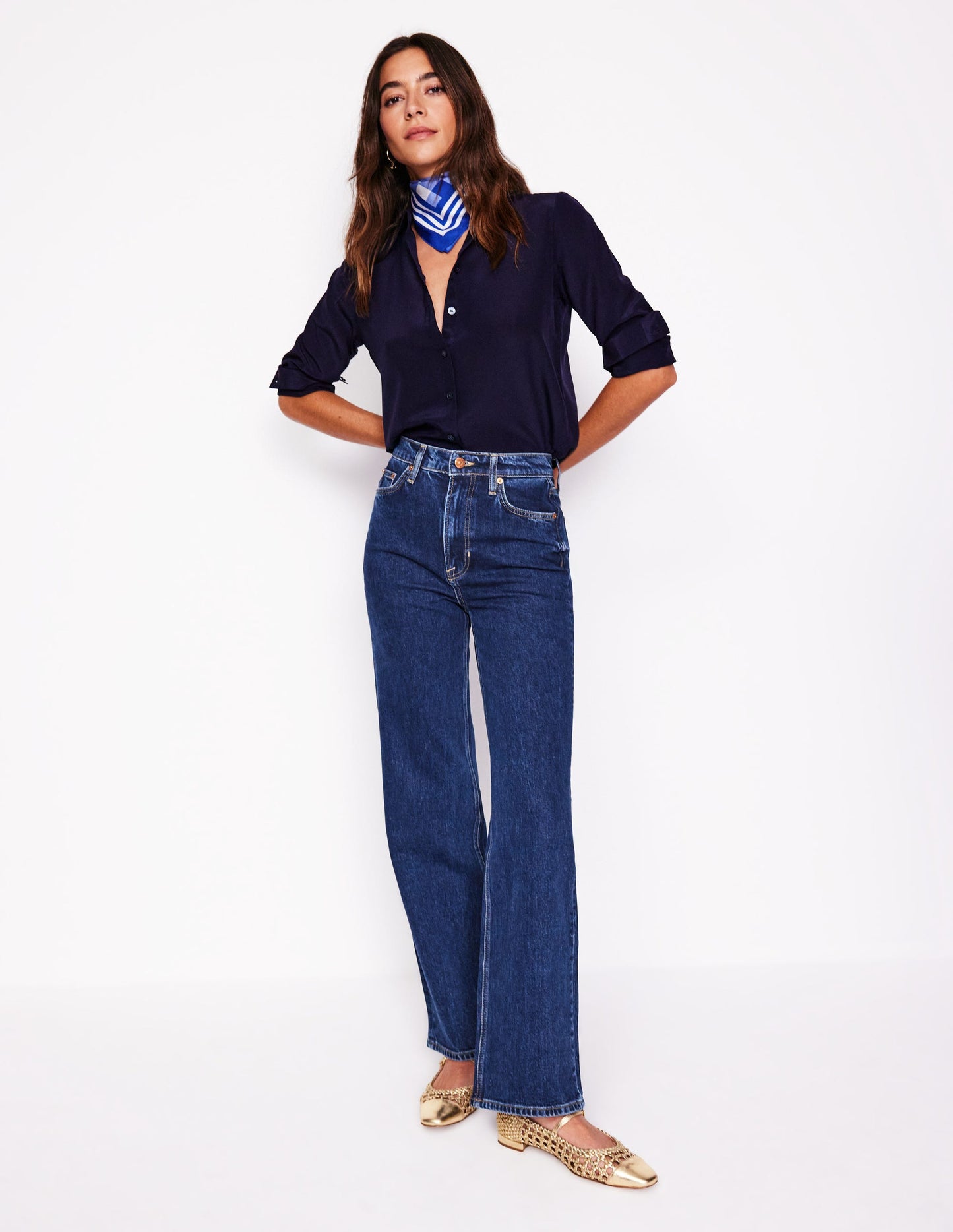 Jeans mit hohem Bund und geradem, weitem Bein-DE_D9_Colour translations_Test066