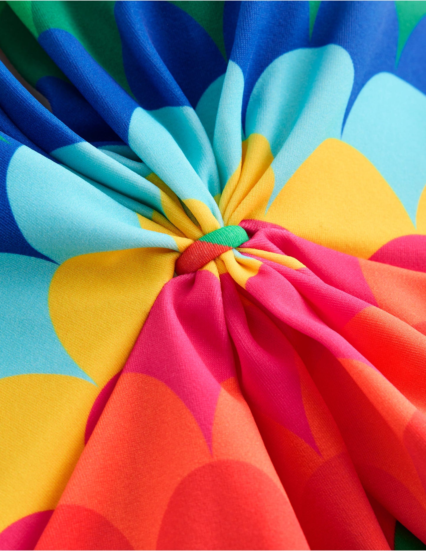 Geraffter Badeanzug mit Schlaufe-Bunt, Muschel-Streifen