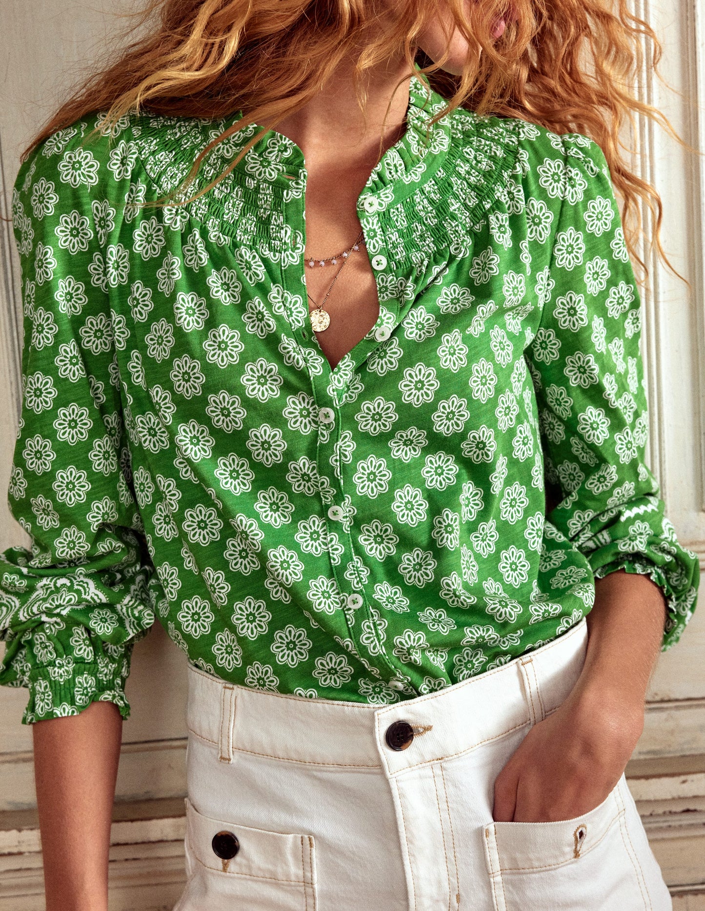 Chemise Fay smockée en jersey-Vert paradis, motif Botanic Blush