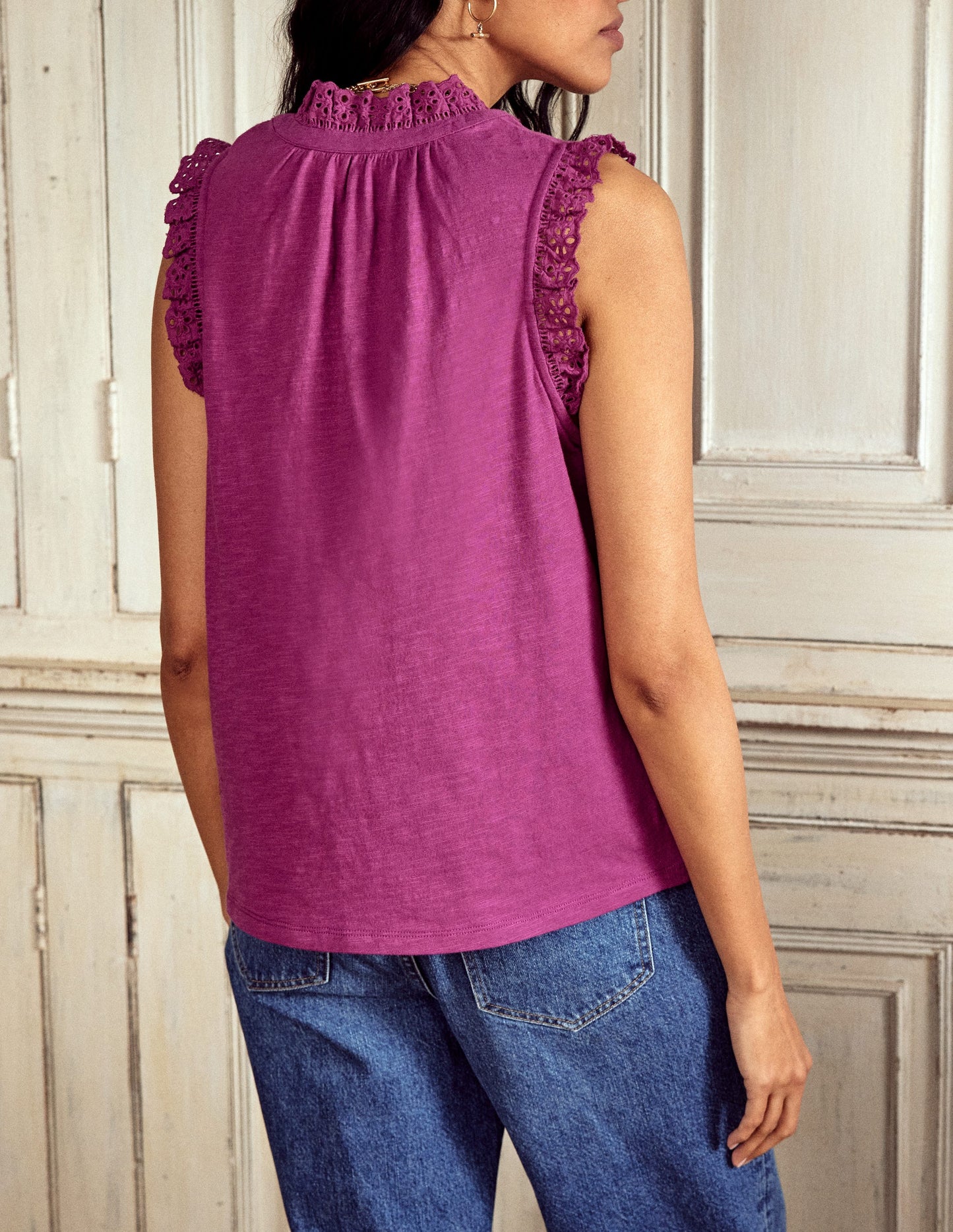Aria Broderie Trim Vest-Rich Magenta